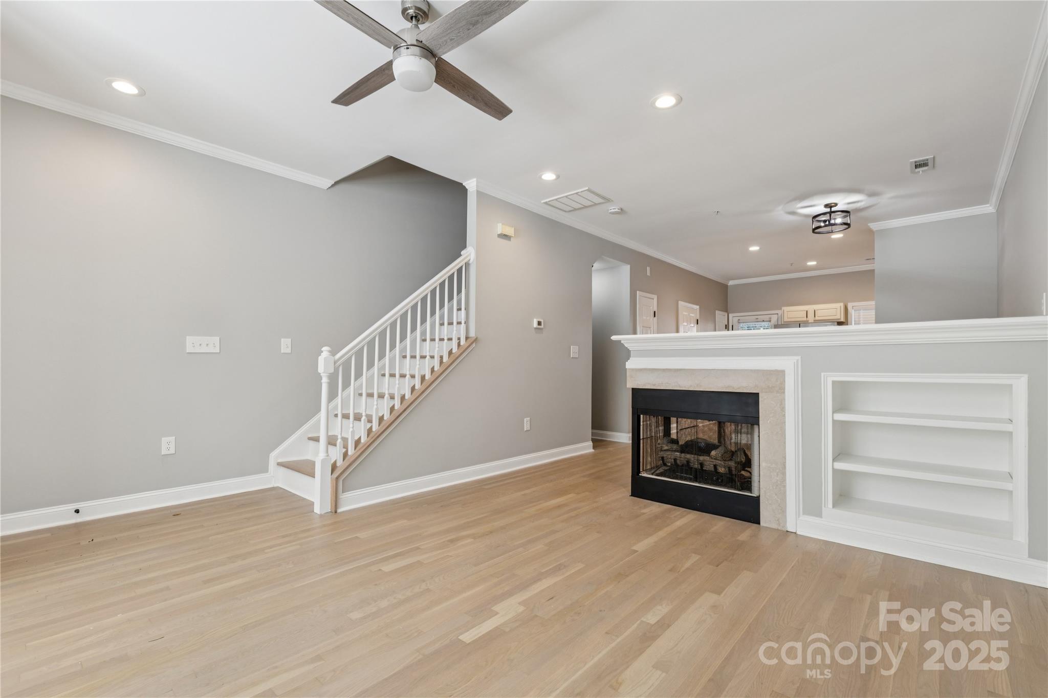 Charlotte, North Carolina, 28204, United States, 2 Bedrooms Bedrooms, ,3 BathroomsBathrooms,Residential,For Sale,1917401