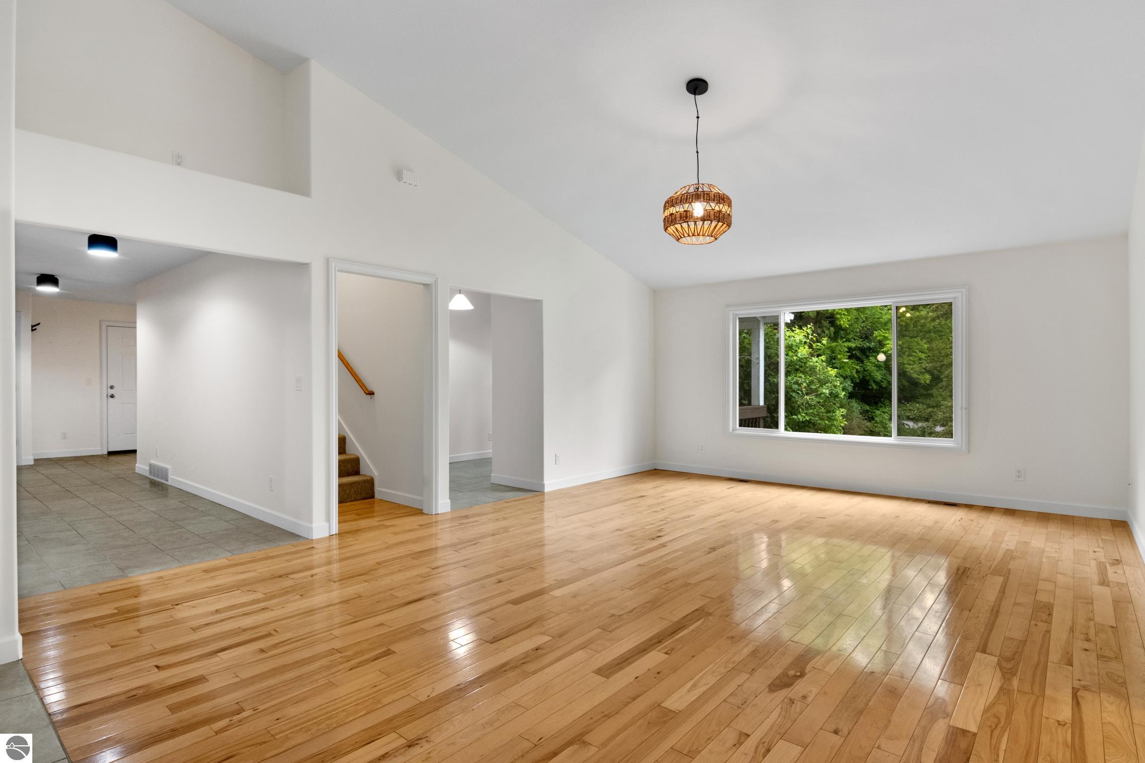 Traverse City, Michigan, 49696, United States, 4 Bedrooms Bedrooms, ,2 BathroomsBathrooms,Residential,For Sale,1878448