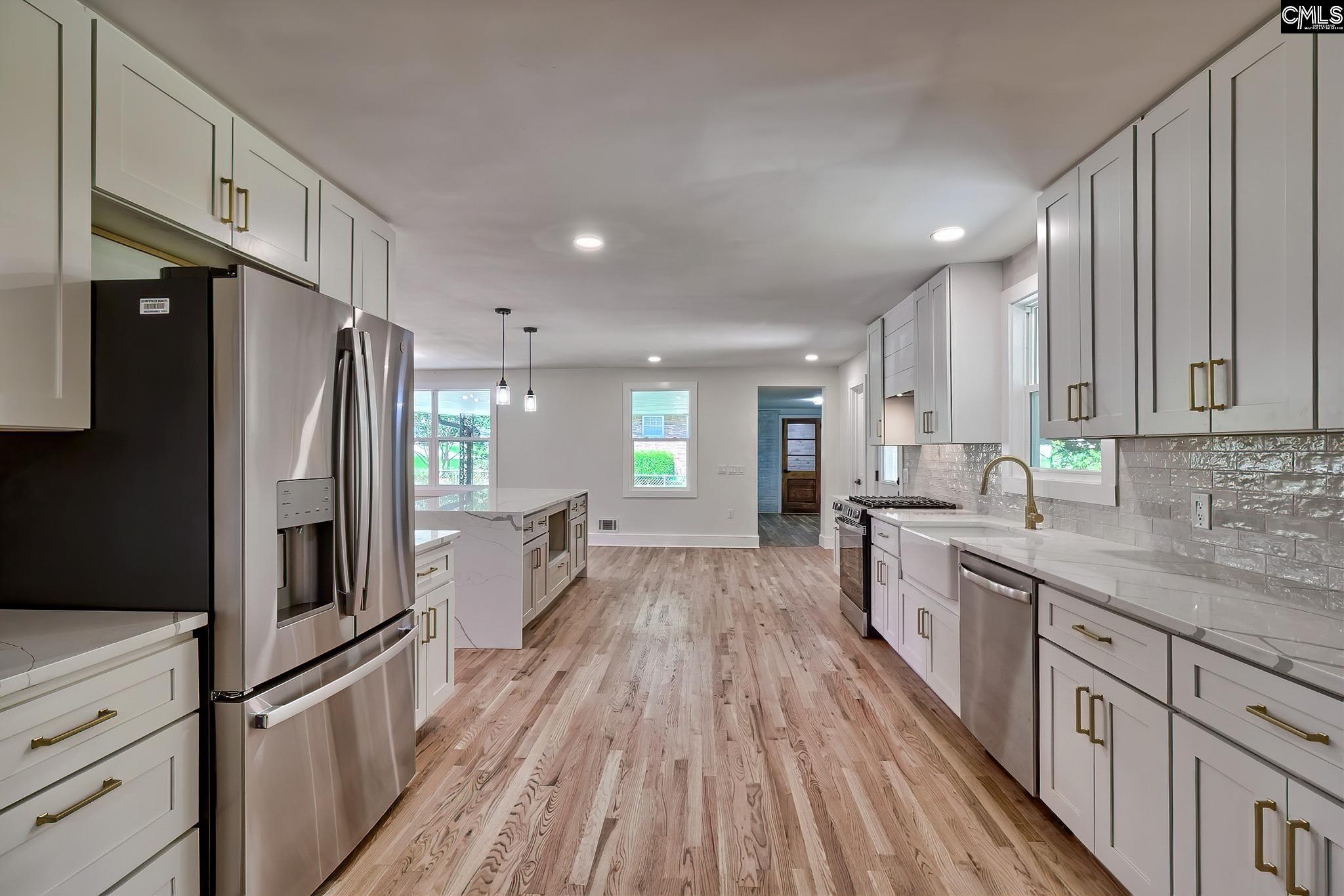 Cayce, South Carolina, 29033, United States, 3 Bedrooms Bedrooms, ,3 BathroomsBathrooms,Residential,For Sale,1875561