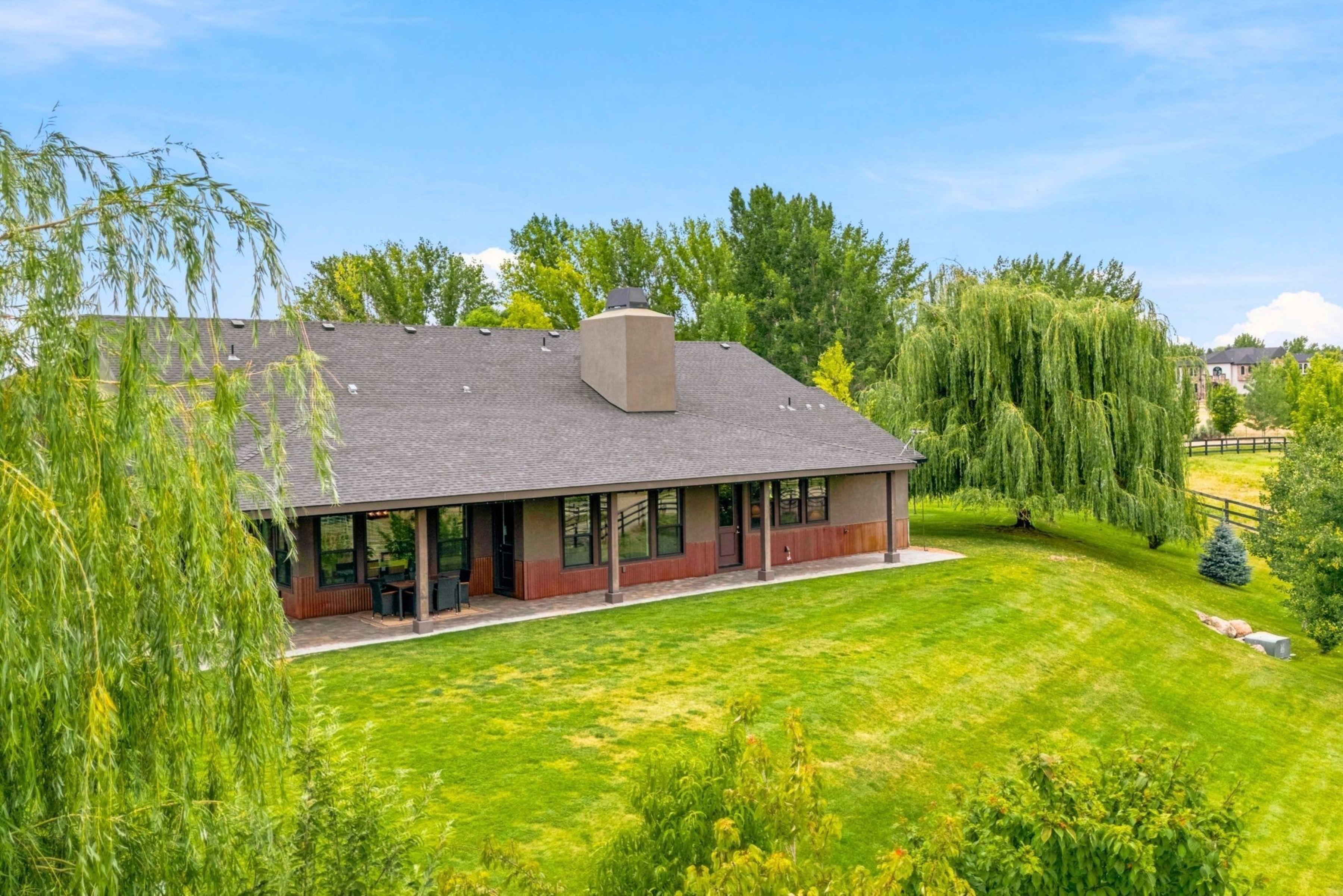 Ranch Living with Mountain View - 物件實景