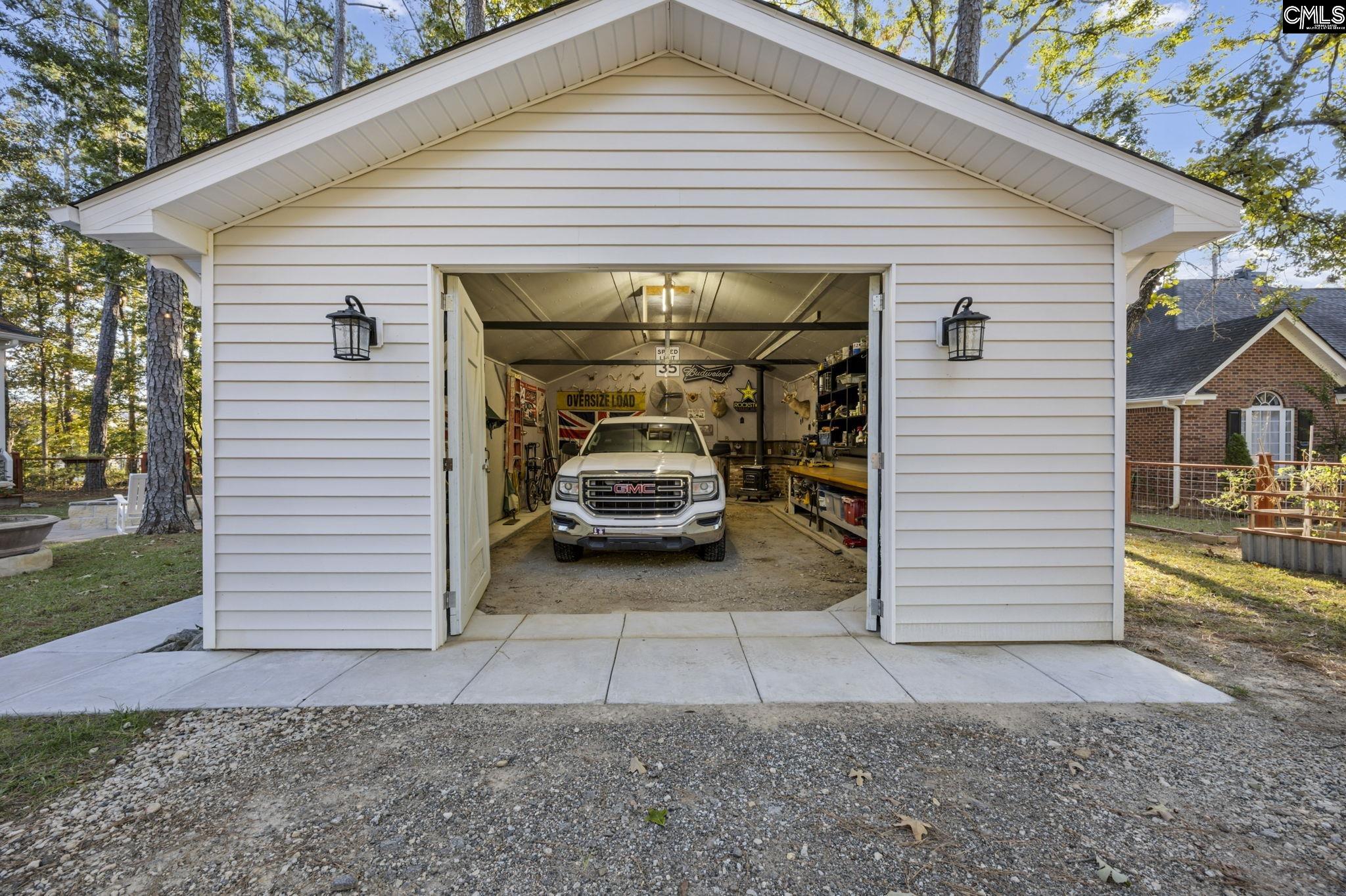 Chapin, South Carolina, 29036, United States, 4 Bedrooms Bedrooms, ,3 BathroomsBathrooms,Residential,For Sale,1986709