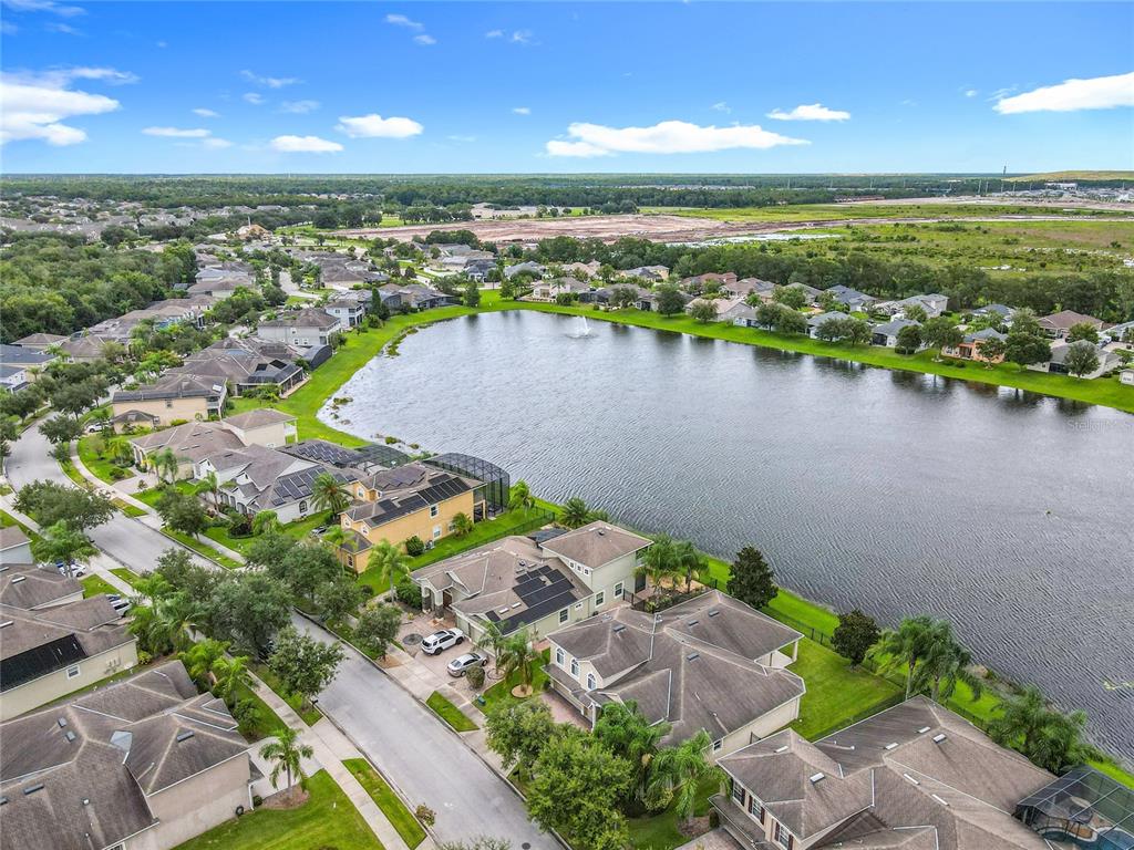Orlando, Florida, 32829, United States, 4 Bedrooms Bedrooms, ,4 BathroomsBathrooms,Residential,For Sale,1913798