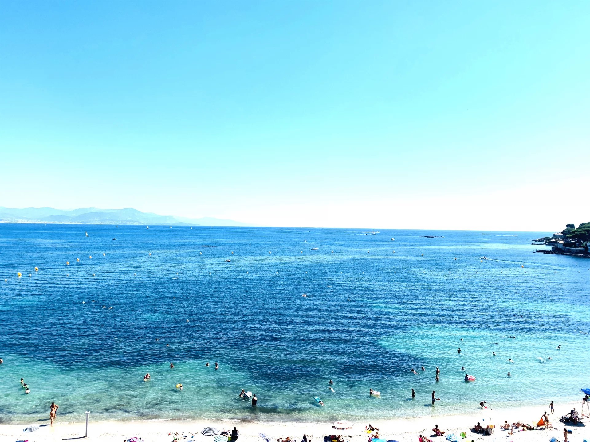 Antibes, Provence-Alpes-Côte d?Azur, 06600, FR, 2 Bedrooms Bedrooms, ,1 BathroomBathrooms,Residential,For Sale,1494409