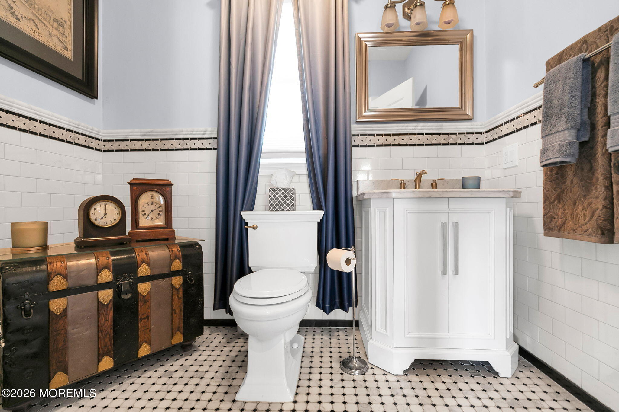 Red Bank, New Jersey, 07701, United States, ,3 BathroomsBathrooms,Residential,For Sale,2040176