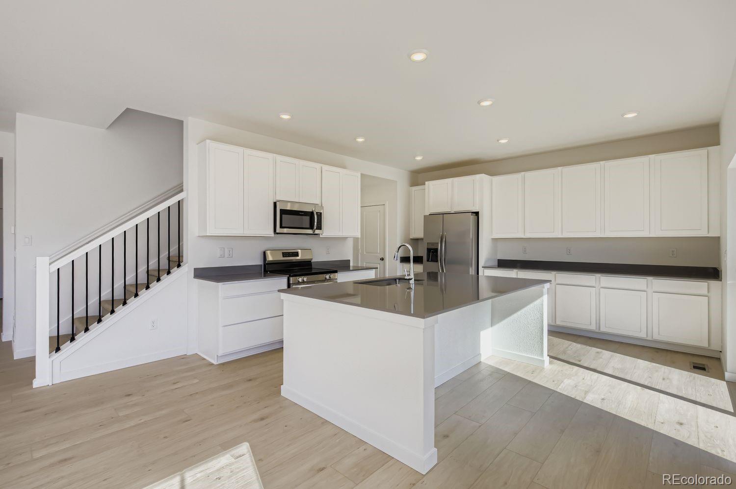 Loveland, Colorado, 80538, United States, 4 Bedrooms Bedrooms, ,2 BathroomsBathrooms,Residential,For Sale,1986259