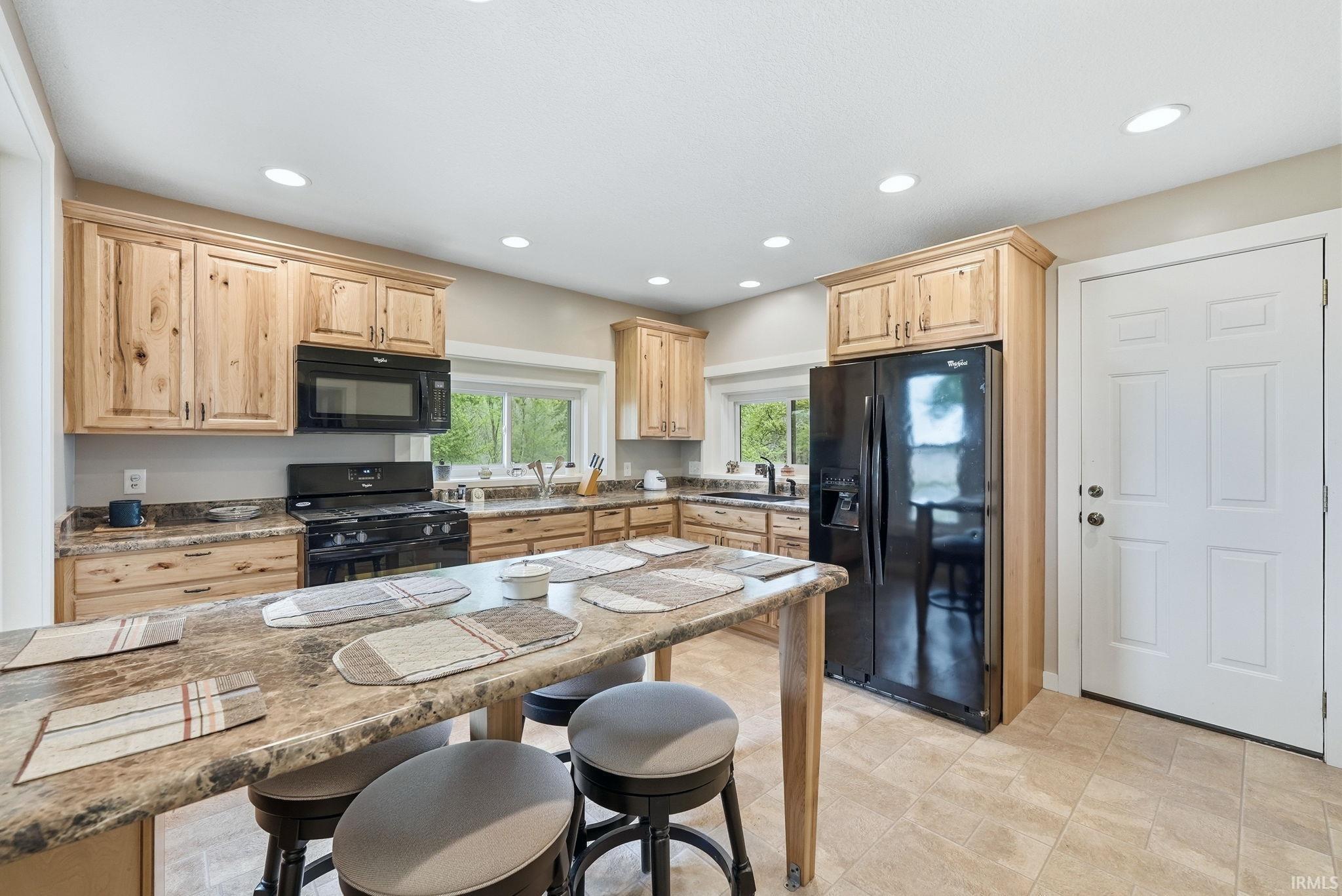 Wolcottville, Indiana, 46795, United States, 3 Bedrooms Bedrooms, ,2 BathroomsBathrooms,Residential,For Sale,2048377