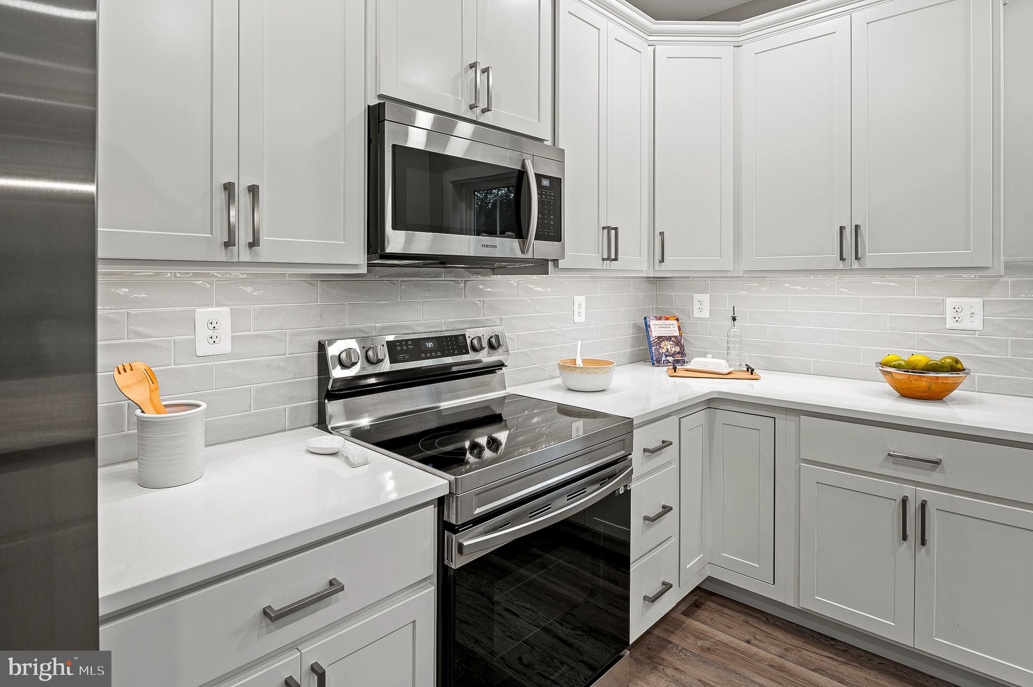 Edgewater, Maryland, 21037, United States, 5 Bedrooms Bedrooms, ,3 BathroomsBathrooms,Residential,For Sale,1895020