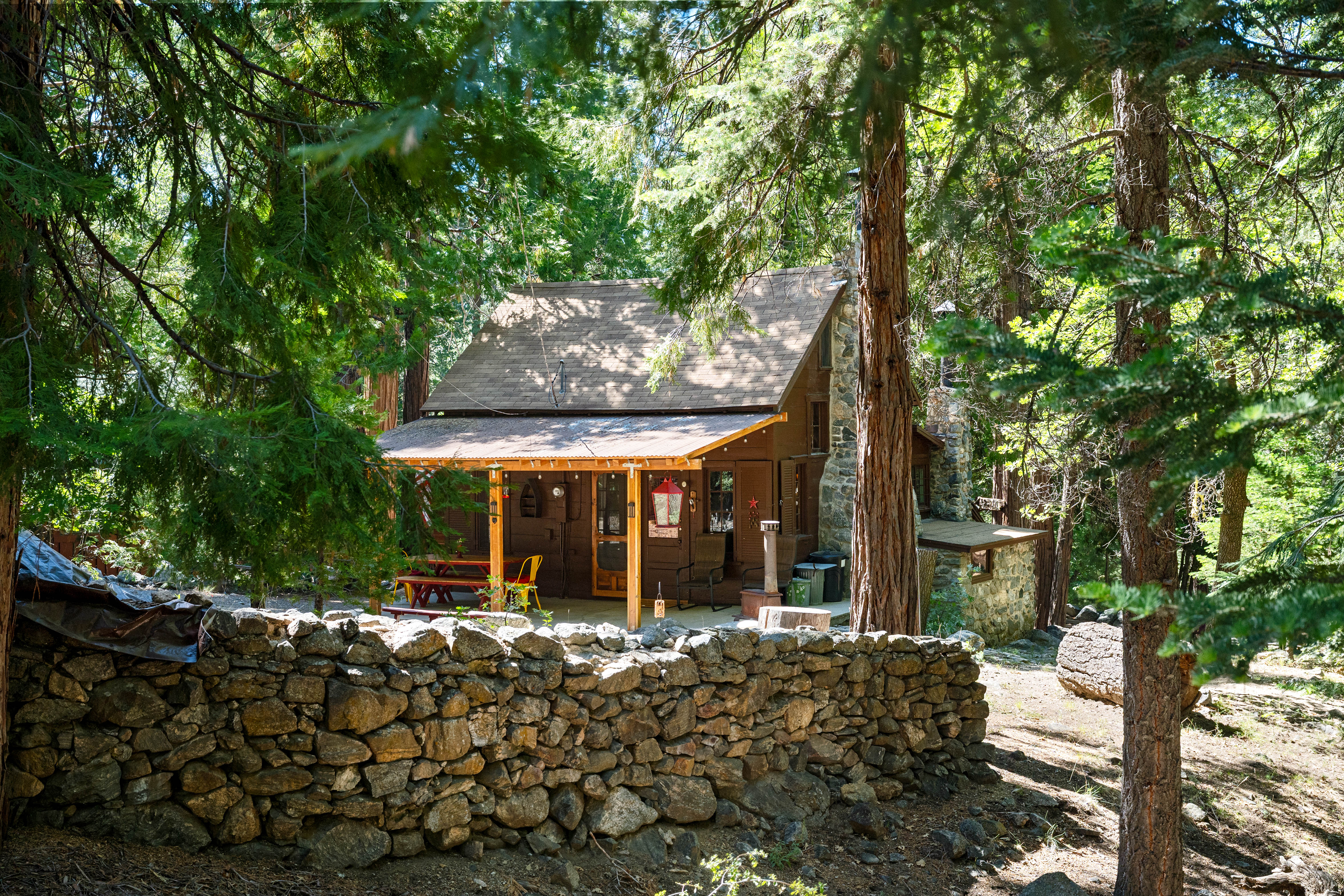  70 Barton Flats Road, Angelus Oaks, CA 92305 - 物件實景