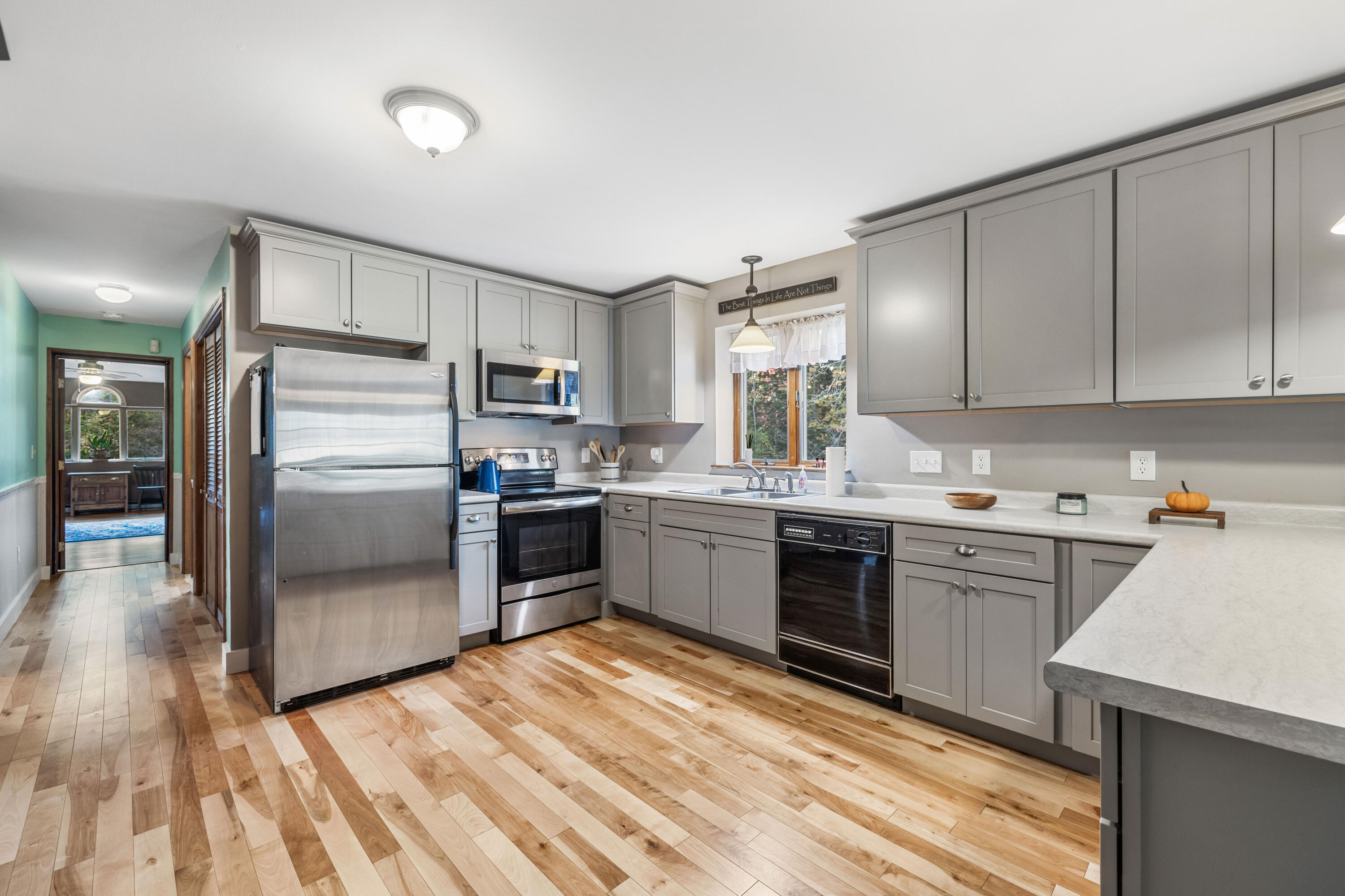 Buxton, Maine, 04093, United States, 4 Bedrooms Bedrooms, ,2 BathroomsBathrooms,Residential,For Sale,1970690