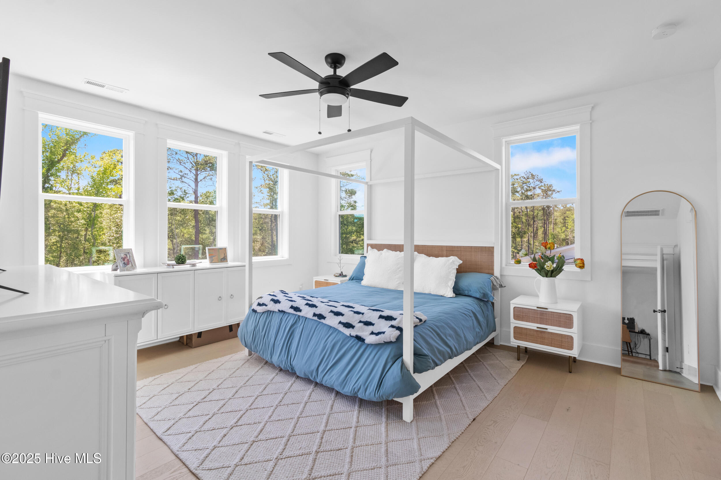 Wilmington, North Carolina, 28411, United States, 4 Bedrooms Bedrooms, ,4 BathroomsBathrooms,Residential,For Sale,1794780