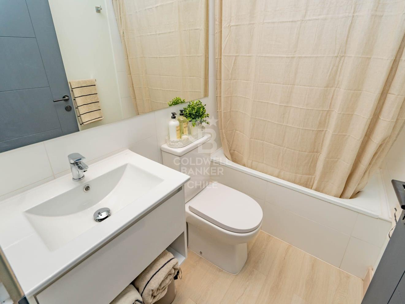 Colina, Chile, 3 Bedrooms Bedrooms, ,3 BathroomsBathrooms,Residential,For Sale,1924823