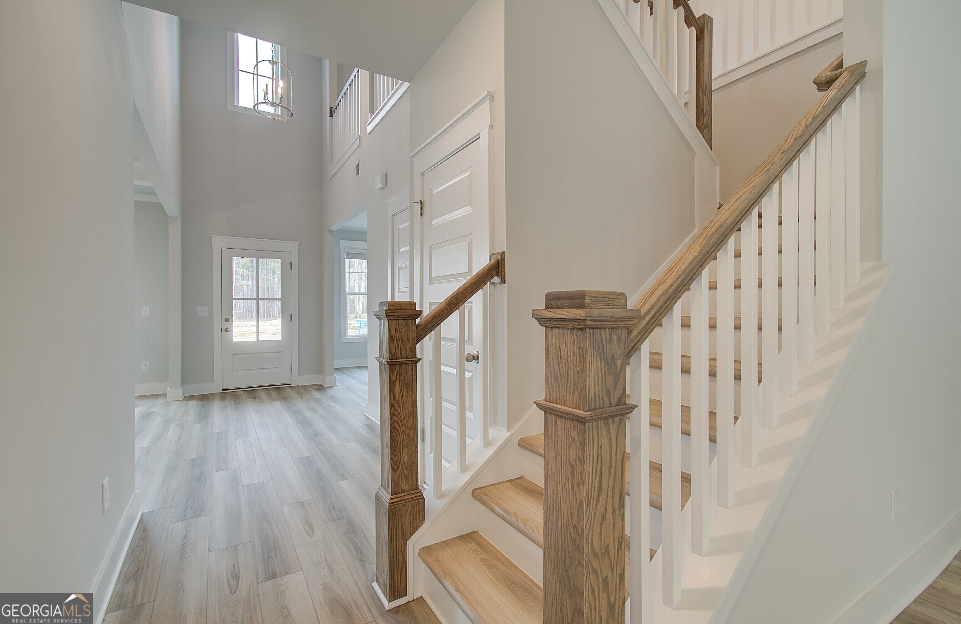 Senoia, Georgia, 30276, United States, 4 Bedrooms Bedrooms, ,4 BathroomsBathrooms,Residential,For Sale,2008995