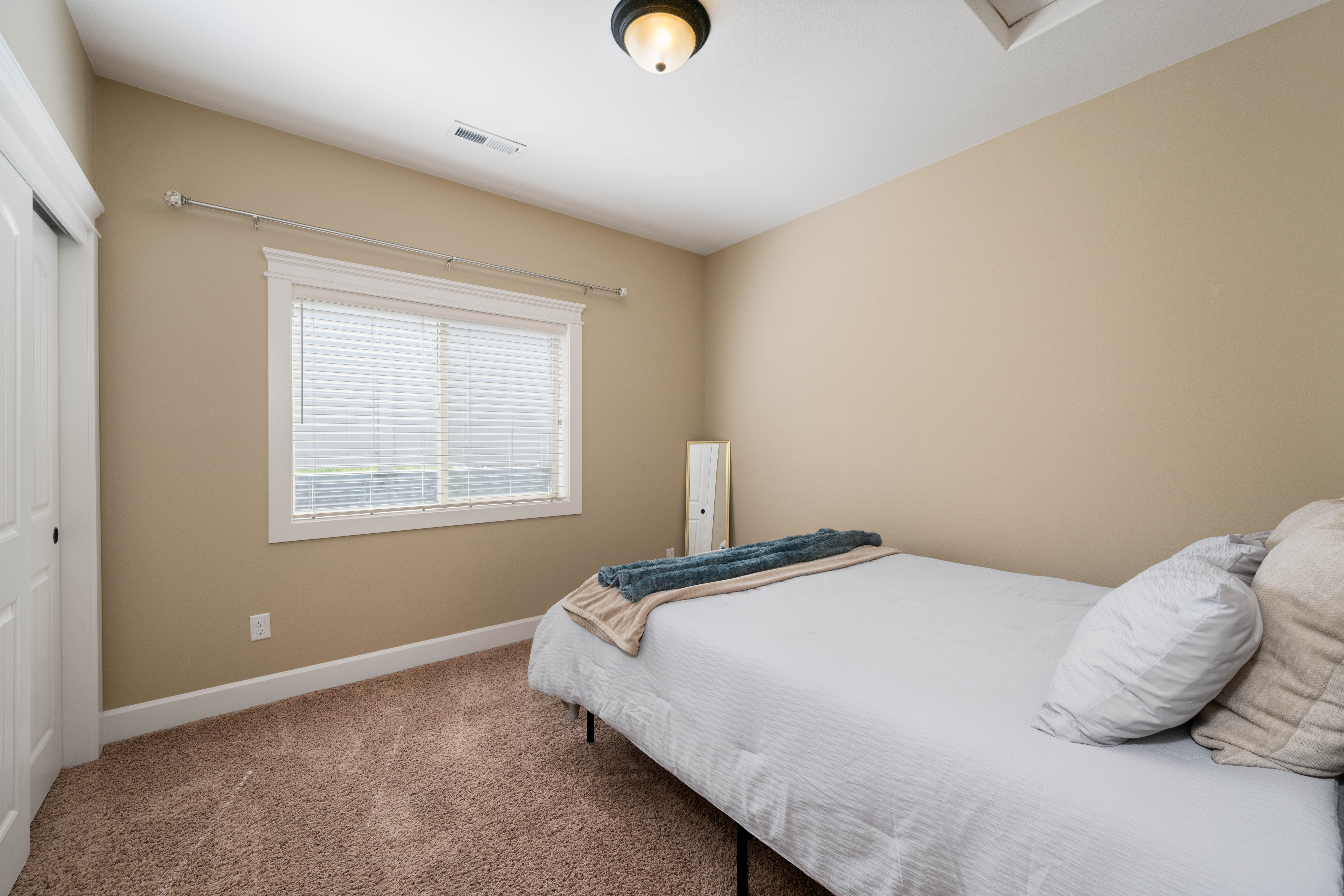  Pool, Quiet Cul-de-sac& Amazing Neighborhood - 物件實景