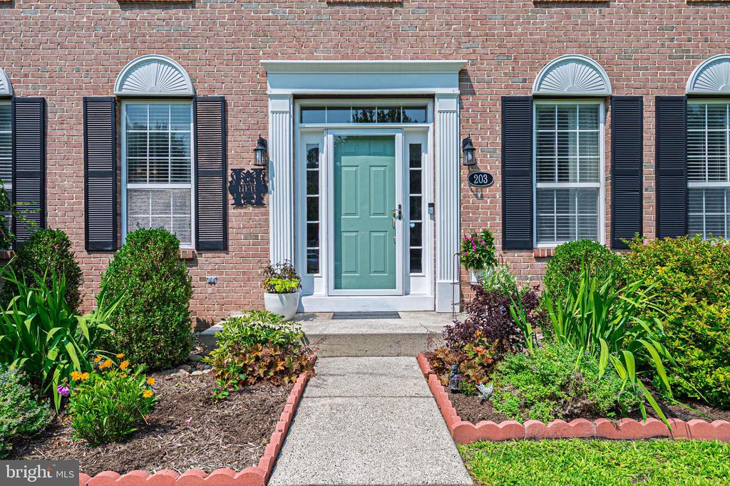 Egg Harbor Township, New Jersey, 08234, United States, 4 Bedrooms Bedrooms, ,3 BathroomsBathrooms,Residential,For Sale,1975981