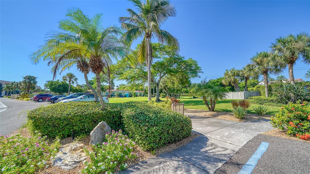 Longboat Key, Florida, 34228, United States, 2 Bedrooms Bedrooms, ,2 BathroomsBathrooms,Residential,For Sale,1987475