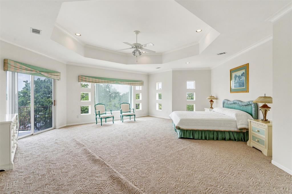 Arlington, Texas, 76006, United States, 4 Bedrooms Bedrooms, ,5 BathroomsBathrooms,Residential,For Sale,1976961