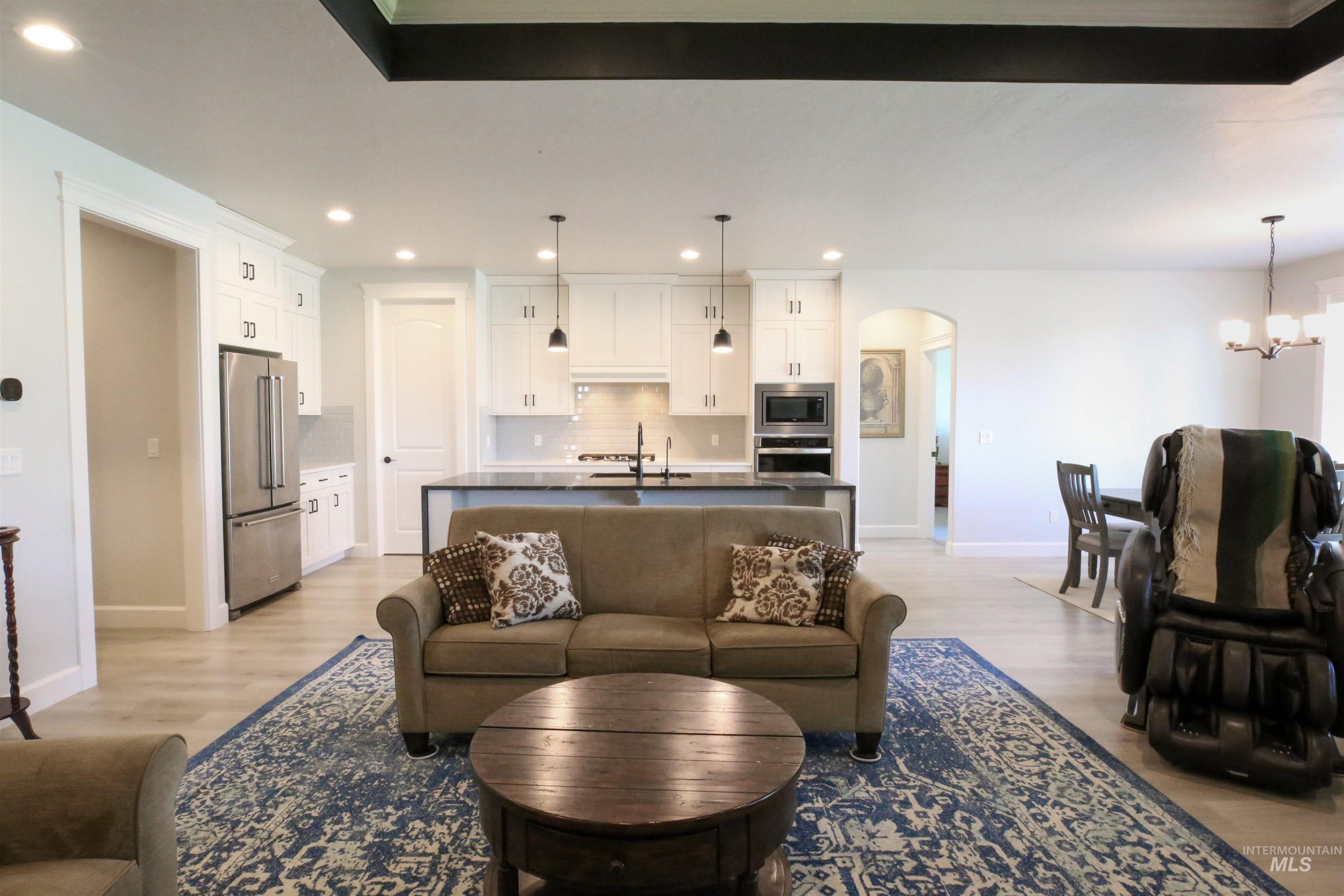 Meridian, Idaho, 83646, United States, 3 Bedrooms Bedrooms, ,2 BathroomsBathrooms,Residential,For Sale,1960582