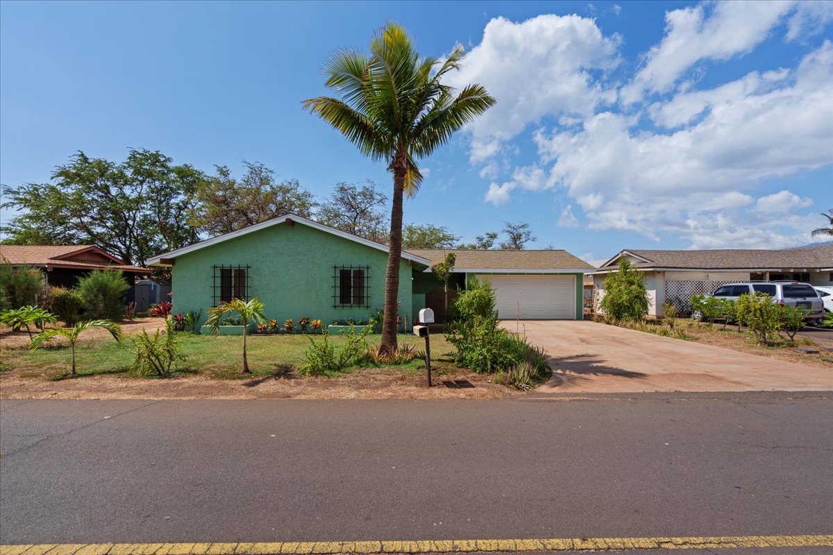 Kihei, Hawaii, 96753, United States, 4 Bedrooms Bedrooms, ,3 BathroomsBathrooms,Residential,For Sale,1975844