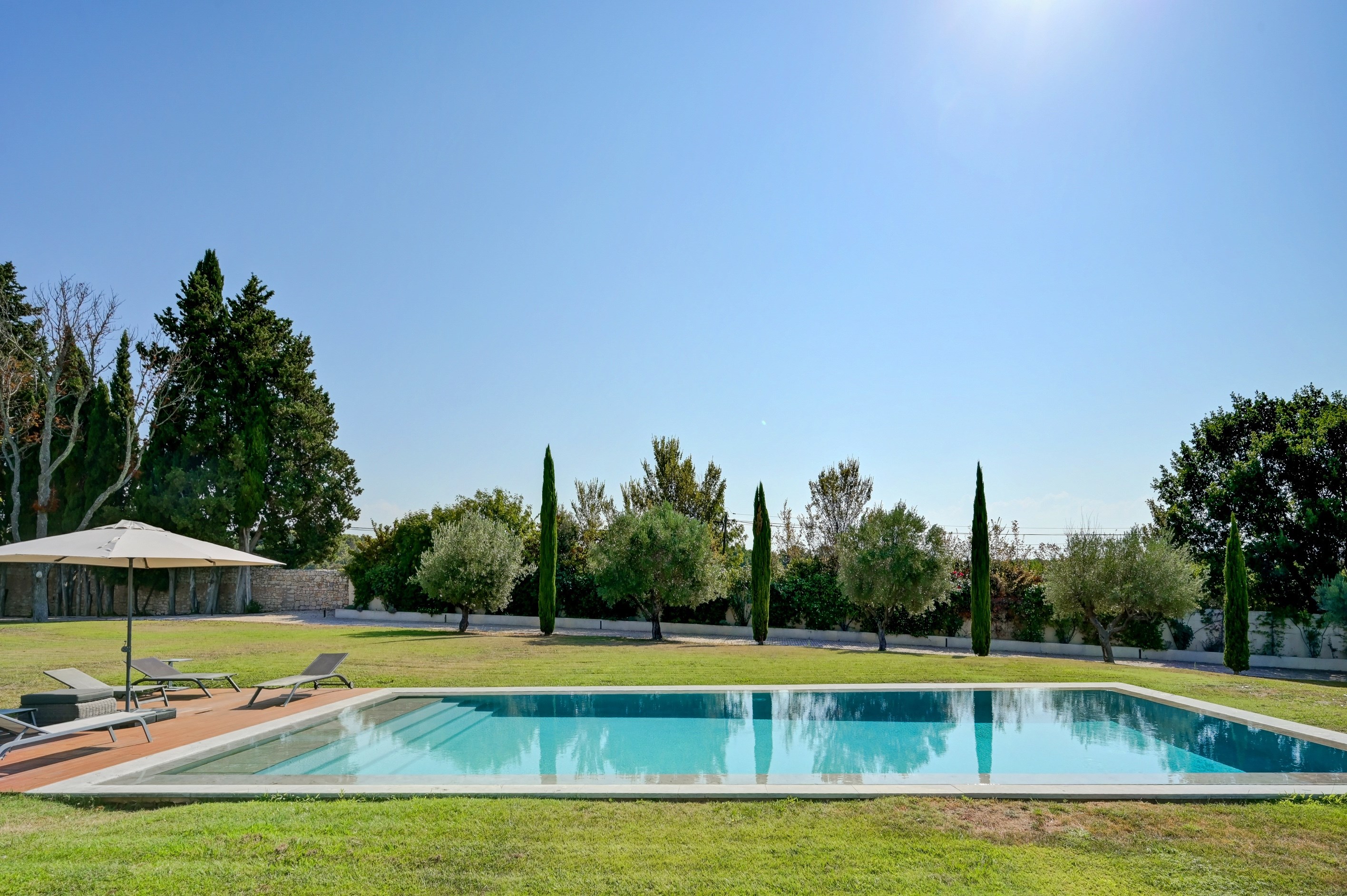  Stunning Historic Bastide Surrounded by Vineyards, Less than 15 Minutes from Ce… - 物件實景