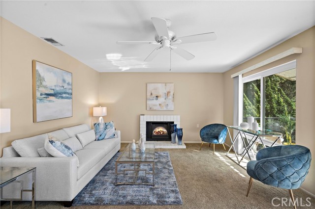 Laguna Woods, California, 92637, United States, 2 Bedrooms Bedrooms, ,2 BathroomsBathrooms,Residential,For Sale,2033232