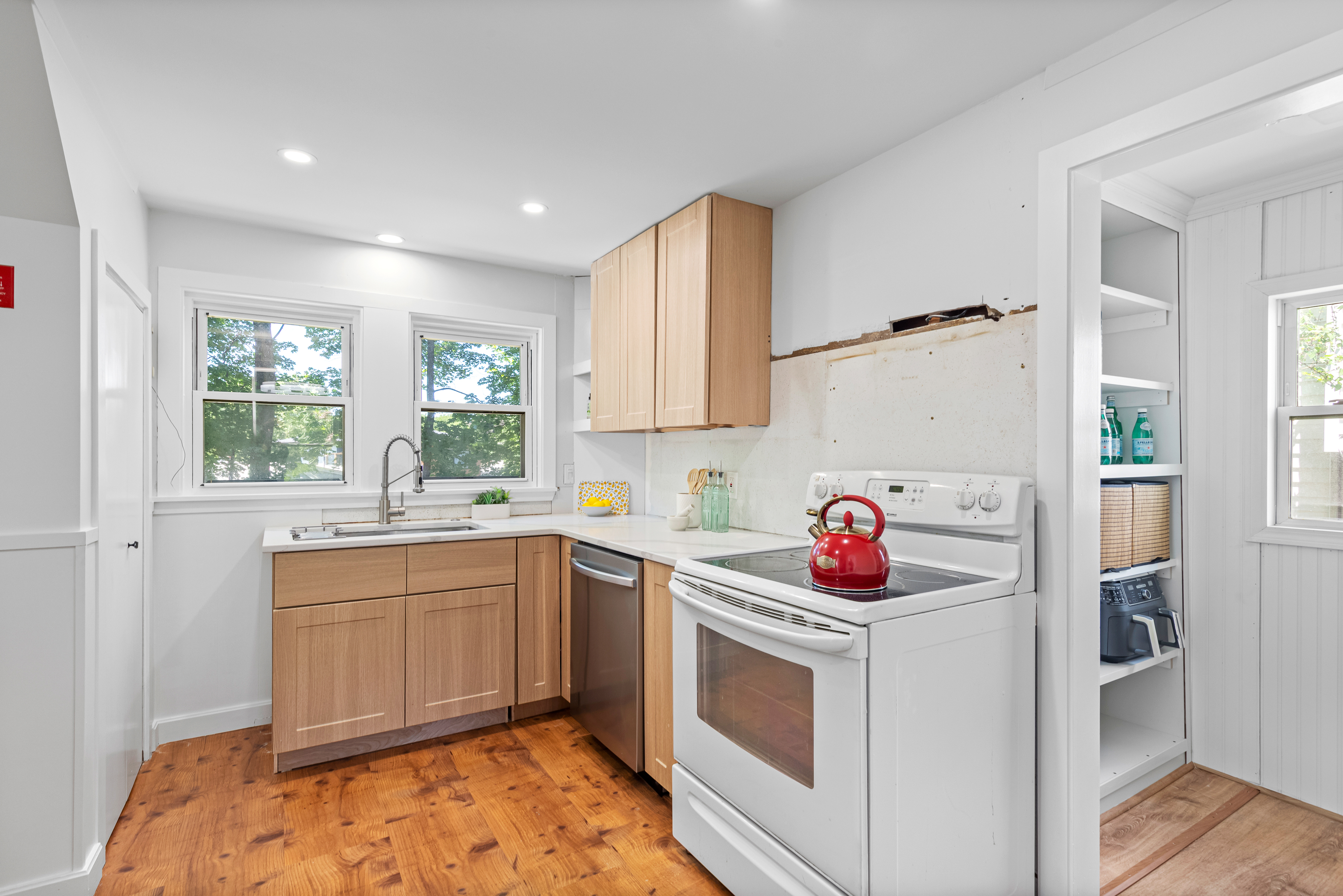  299 Appleton Street, Arlington, MA, 02476 - 物件實景