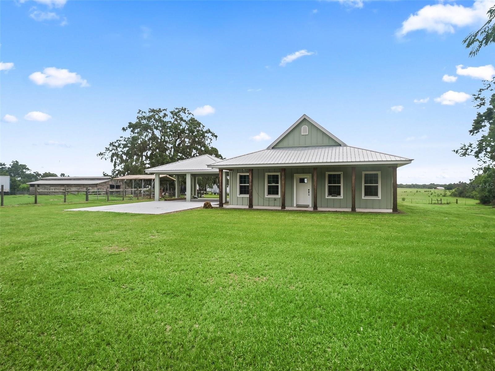 Bushnell, Florida, 33513, United States, 2 Bedrooms Bedrooms, ,2 BathroomsBathrooms,Residential,For Sale,1894339