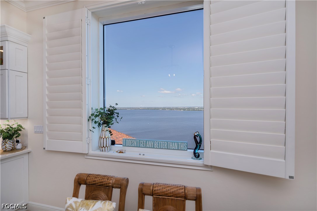 Fort Myers, Florida, 33901, United States, 3 Bedrooms Bedrooms, ,2 BathroomsBathrooms,Residential,For Sale,2037285
