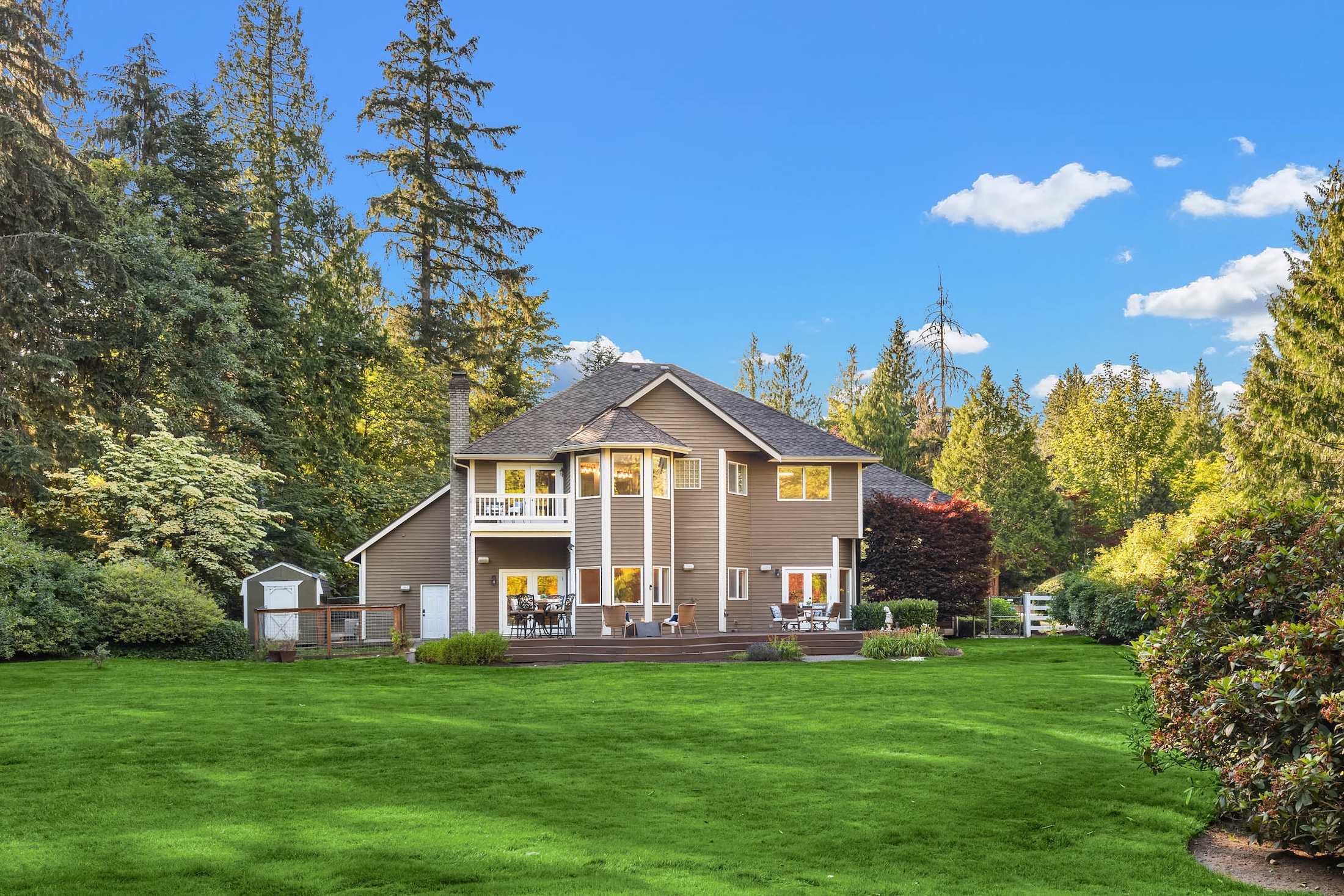  Craftsman Retreat in Sutton Place - 物件實景