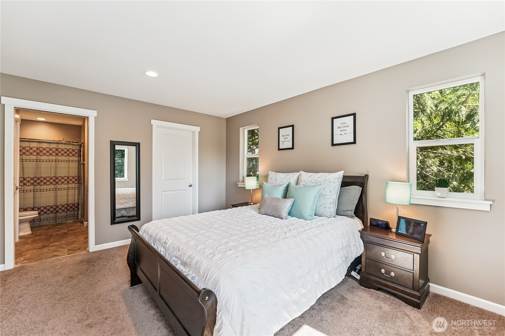 Seabeck, Washington, 98380, United States, 4 Bedrooms Bedrooms, ,3 BathroomsBathrooms,Residential,For Sale,1907301