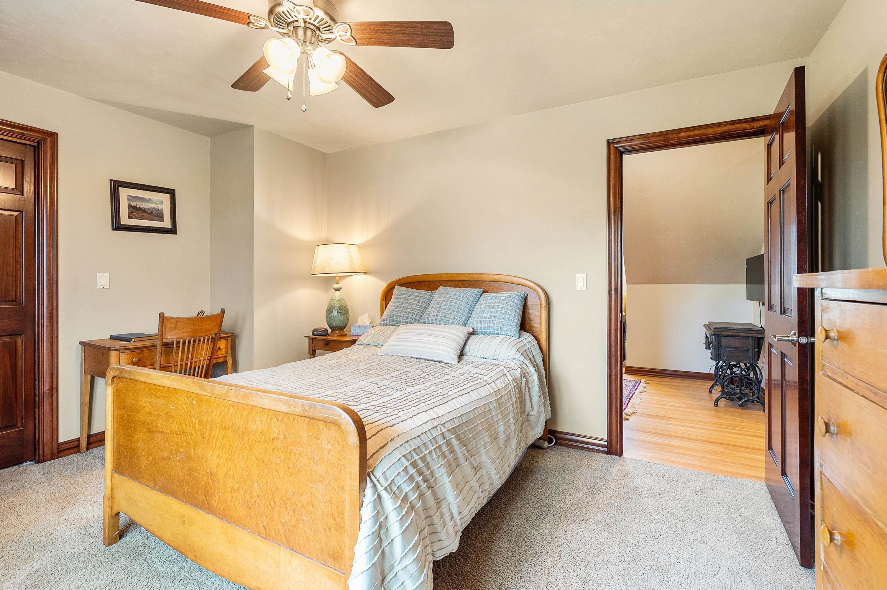 GREEN BAY, Wisconsin, 54313, United States, 4 Bedrooms Bedrooms, ,5 BathroomsBathrooms,Residential,For Sale,2048665
