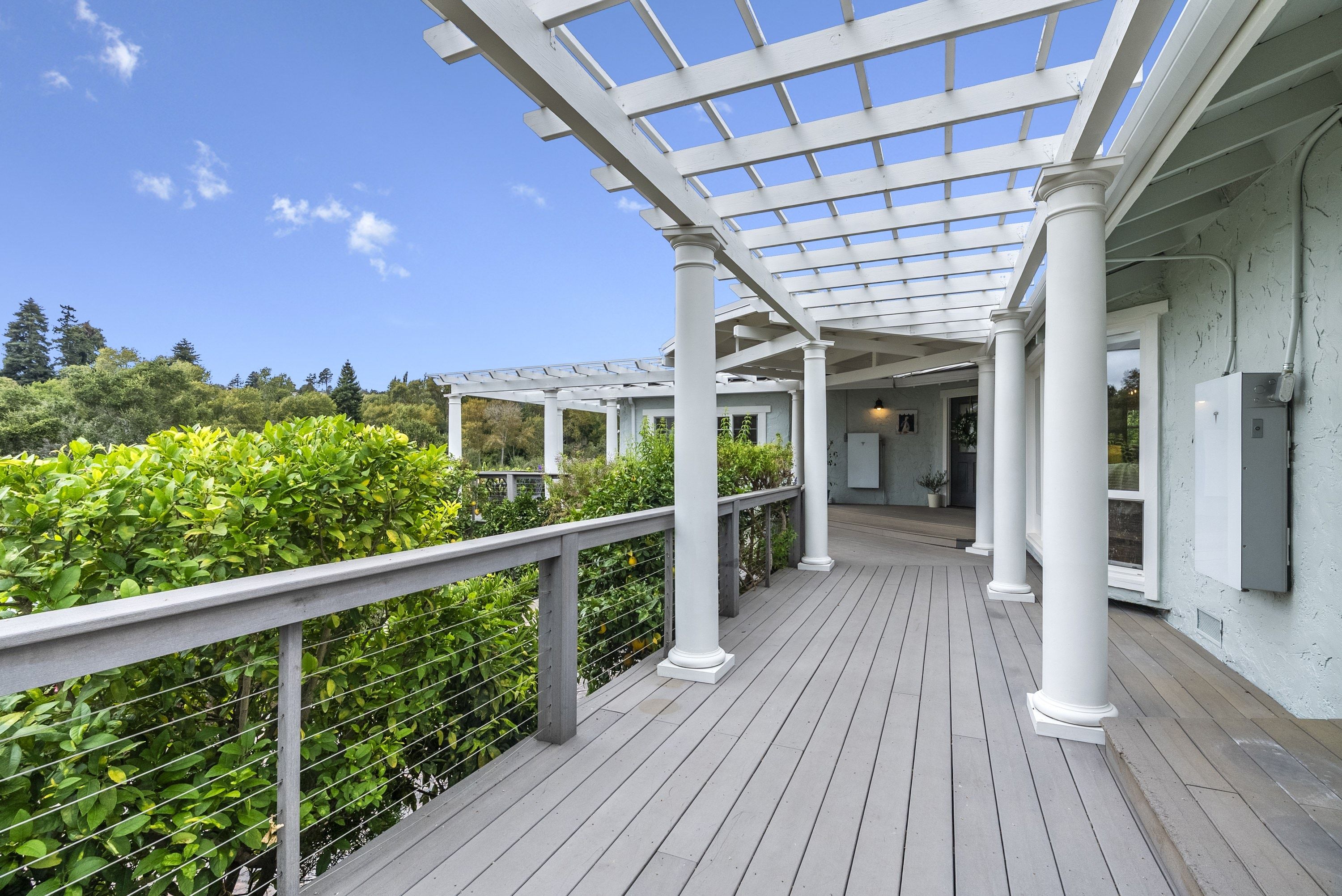  3999 Cherryvale Avenue, Soquel - 物件實景