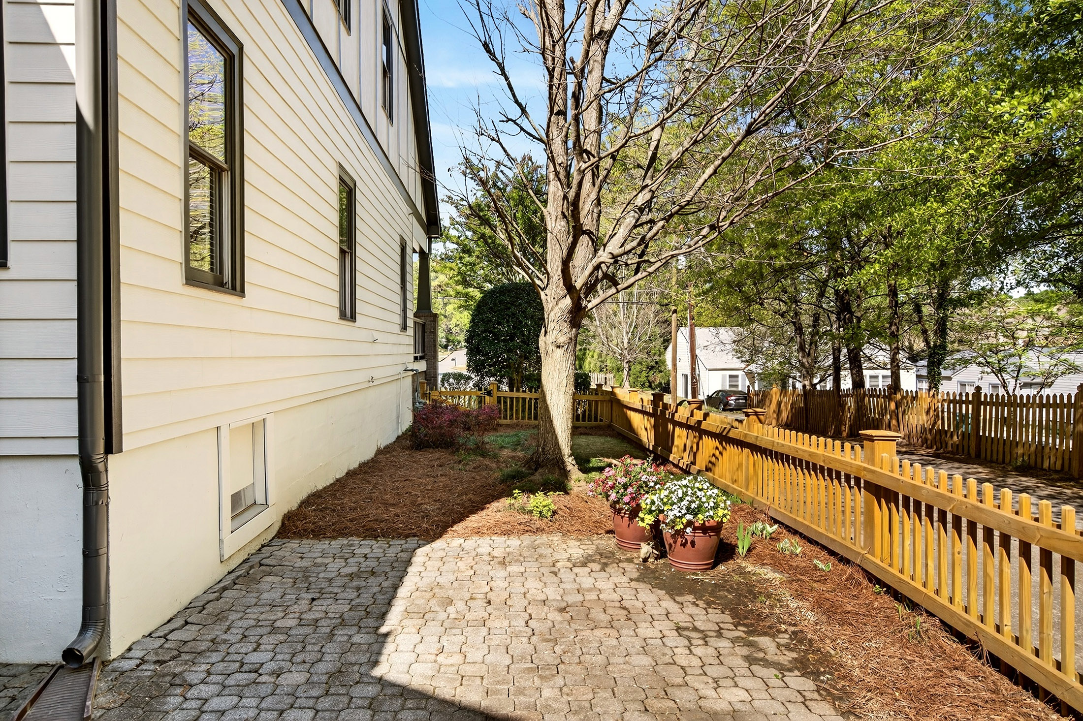  Smyrna Home Blends Space, Flexibility and an Unbeatable Lifestyle - 物件實景