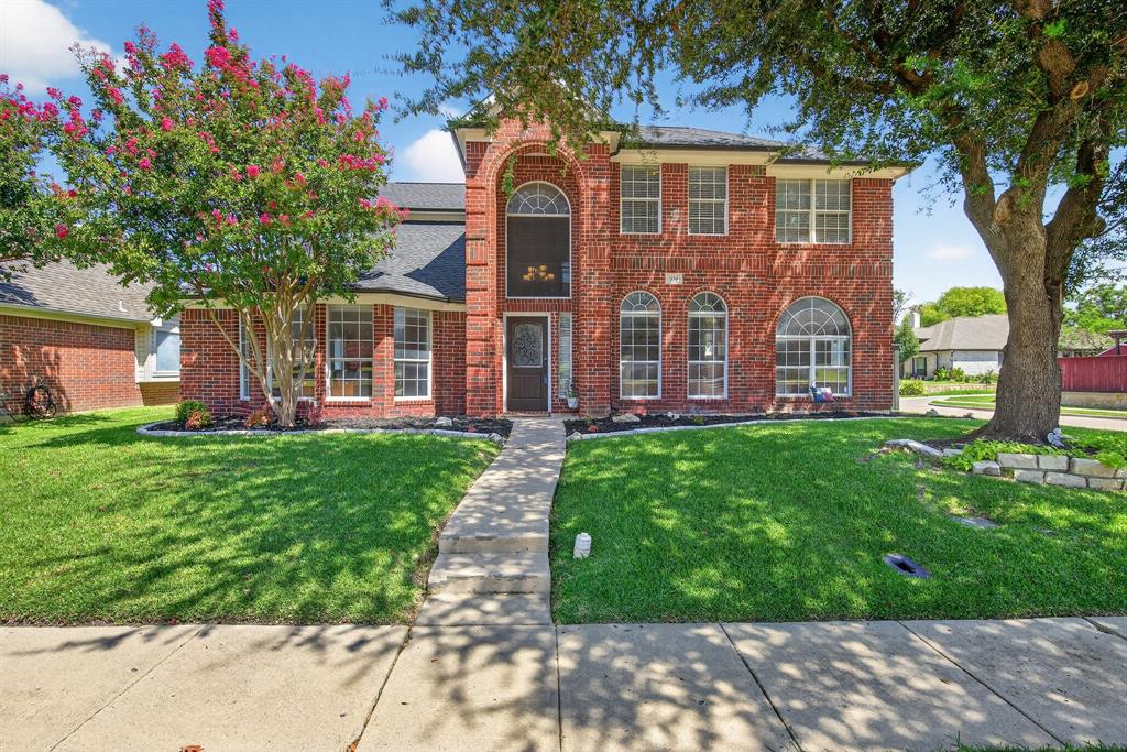 Lewisville, Texas, 75077, United States, 4 Bedrooms Bedrooms, ,3 BathroomsBathrooms,Residential,For Sale,1950260