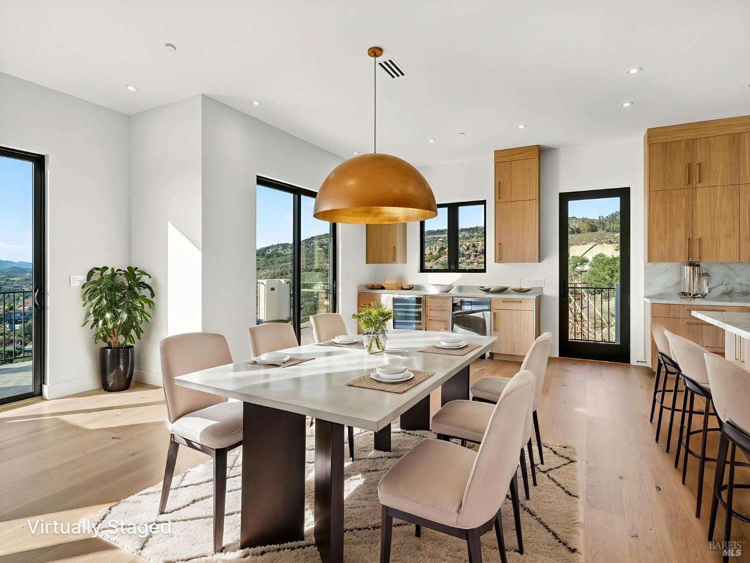 Napa, California, 94558, United States, 3 Bedrooms Bedrooms, ,5 BathroomsBathrooms,Residential,For Sale,1991102