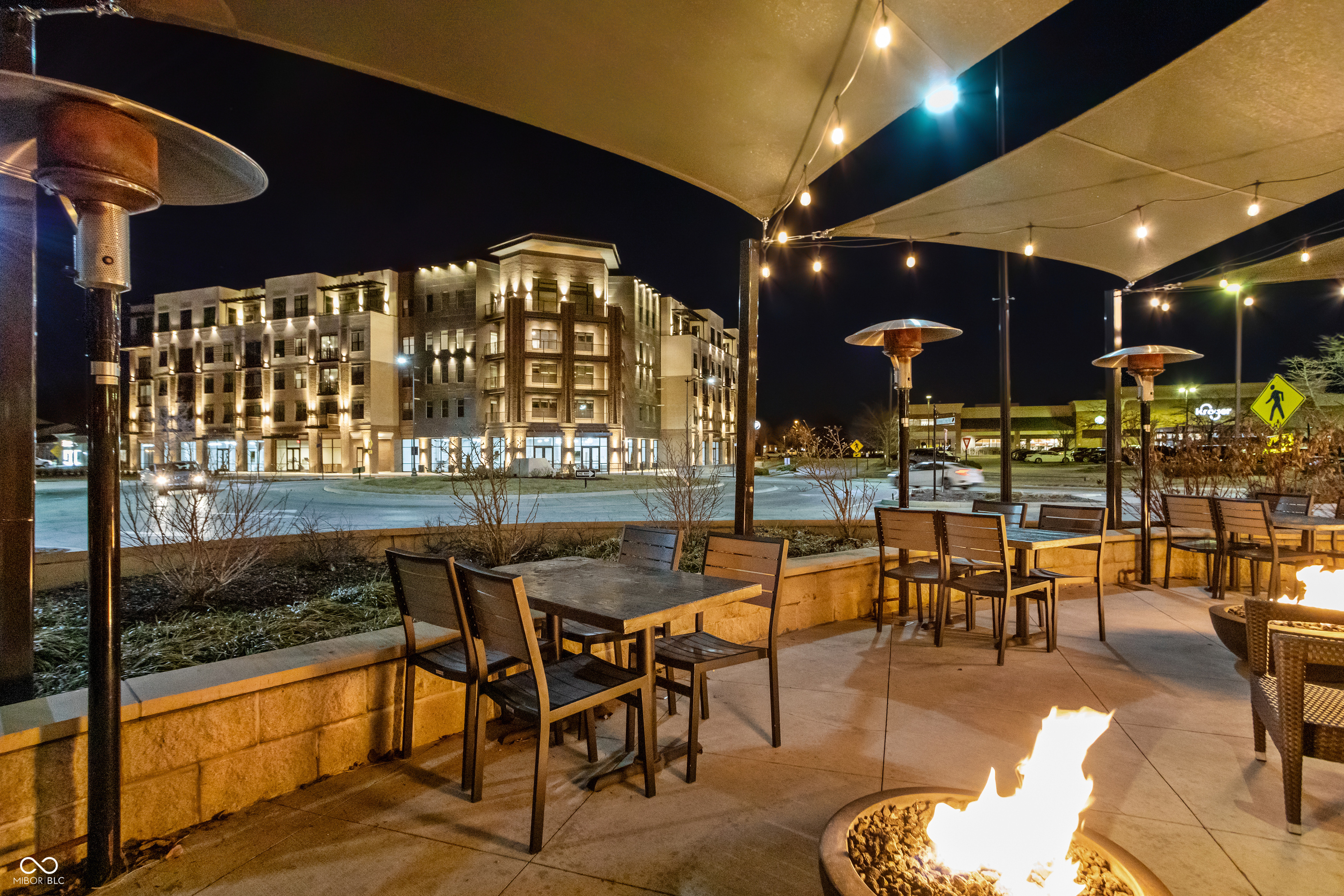 Carmel, Indiana, 46032, United States, 2 Bedrooms Bedrooms, ,3 BathroomsBathrooms,Residential,For Sale,1983027