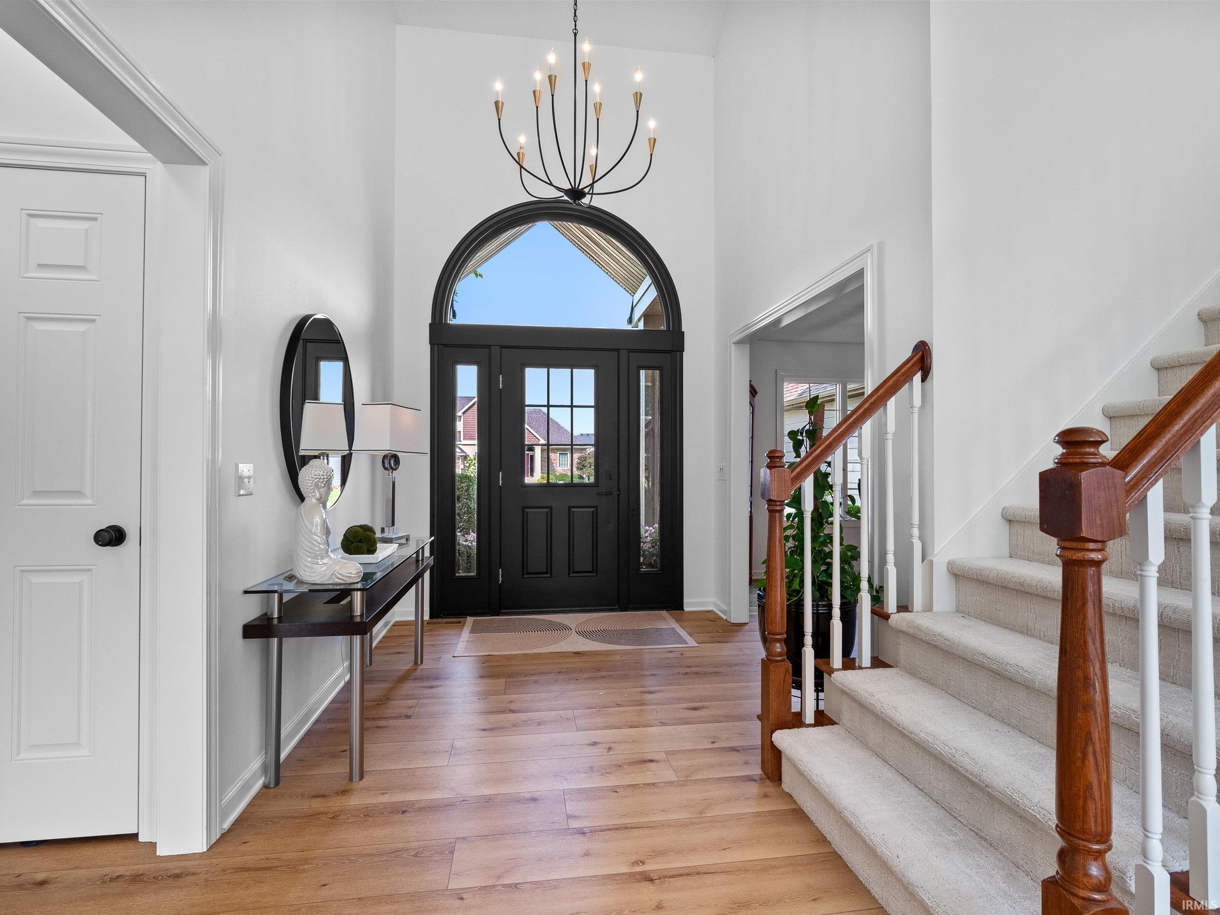 Huntertown, Indiana, 46748, United States, 5 Bedrooms Bedrooms, ,5 BathroomsBathrooms,Residential,For Sale,1982642