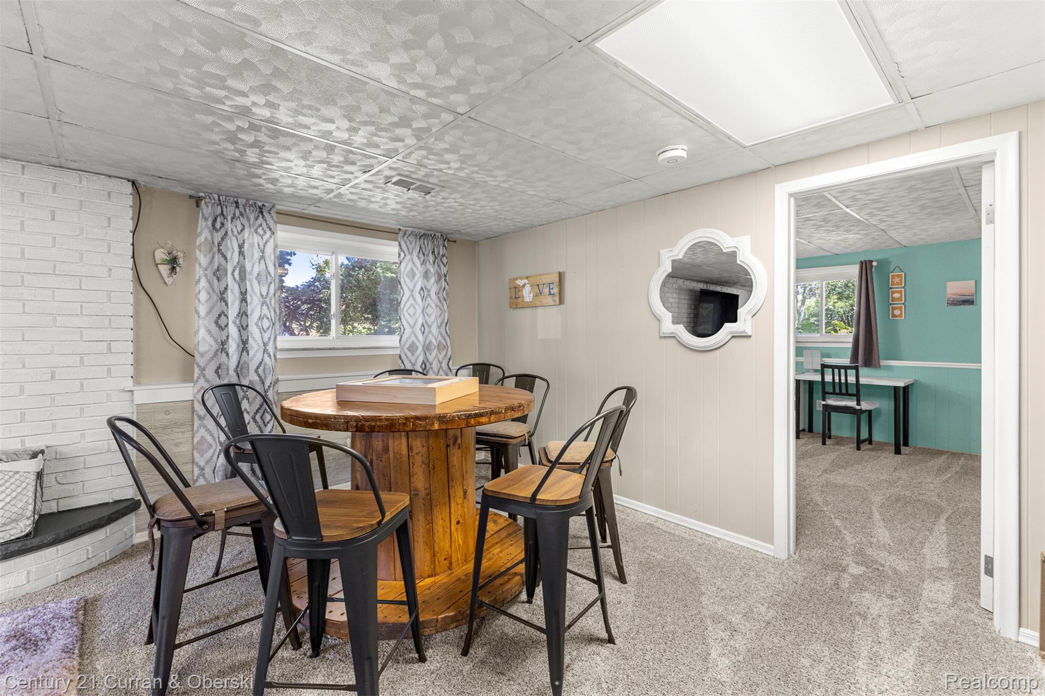 Canton Charter Township, Michigan, 48188, United States, 5 Bedrooms Bedrooms, ,3 BathroomsBathrooms,Residential,For Sale,1904333