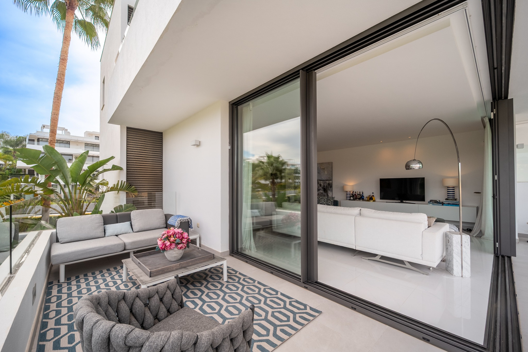 Elegant apartment with expansive terrace in Cataleya, The New Golden Mile - 物件實景