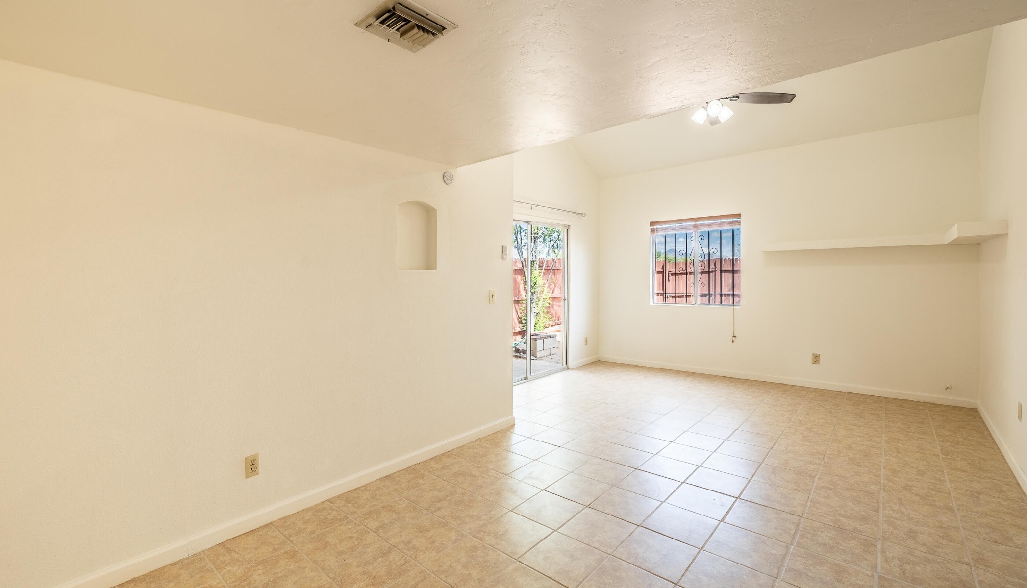  3750 N Country Club Road 46, Tucson, AZ, 85716 - 物件實景