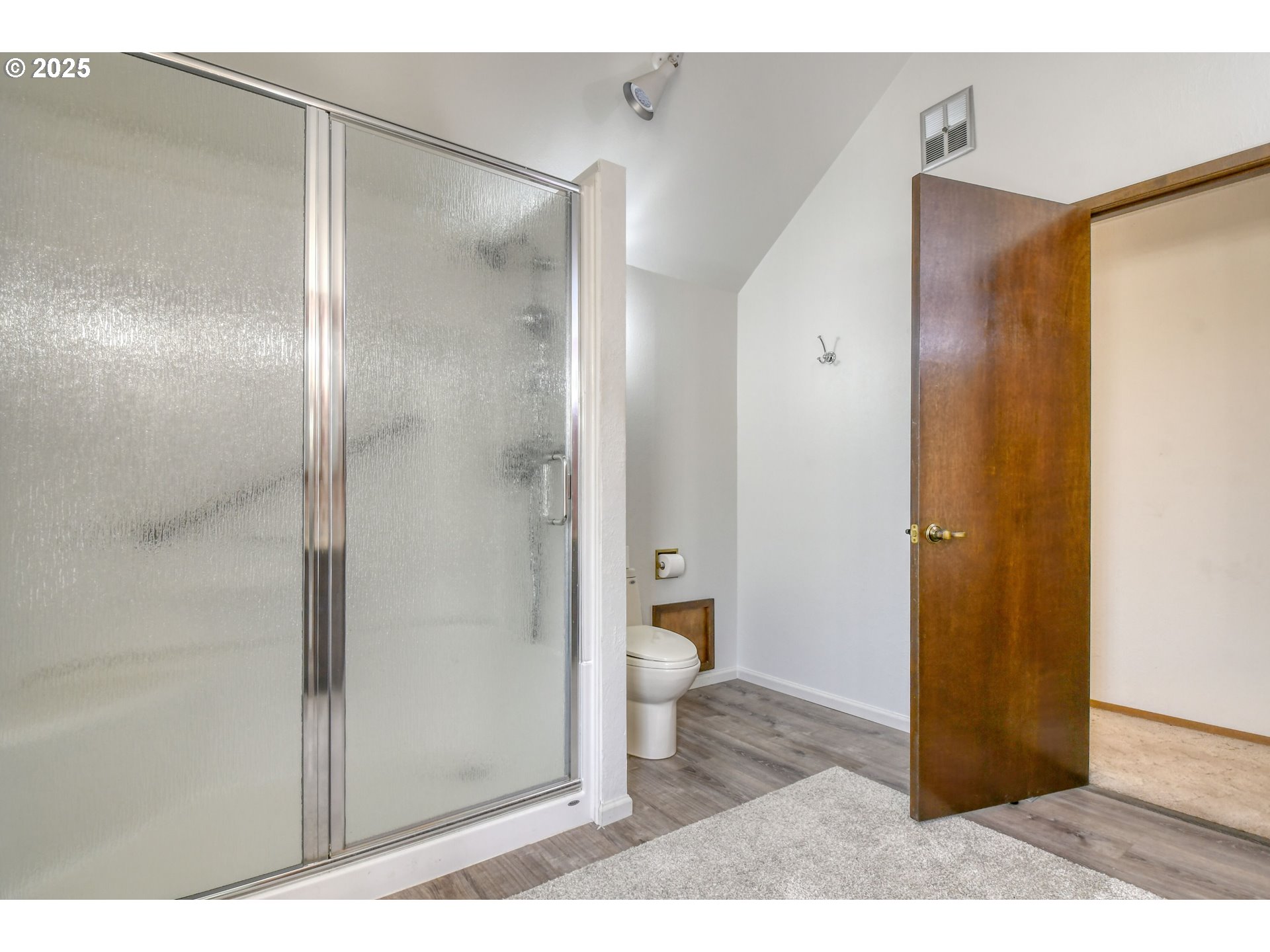 Pendleton, Oregon, 97801, United States, 4 Bedrooms Bedrooms, ,4 BathroomsBathrooms,Residential,For Sale,1995824