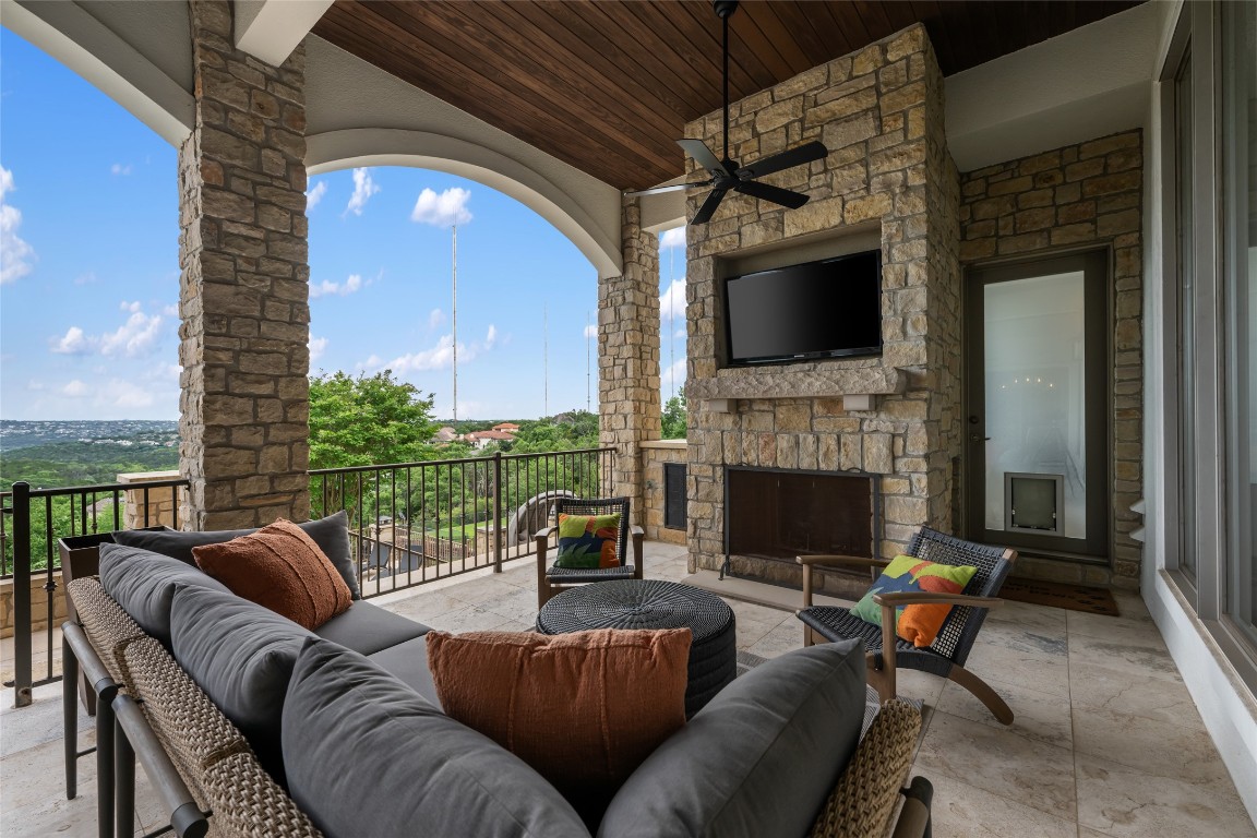 Austin, Texas, 78746, United States, 4 Bedrooms Bedrooms, ,6 BathroomsBathrooms,Residential,For Sale,1838142