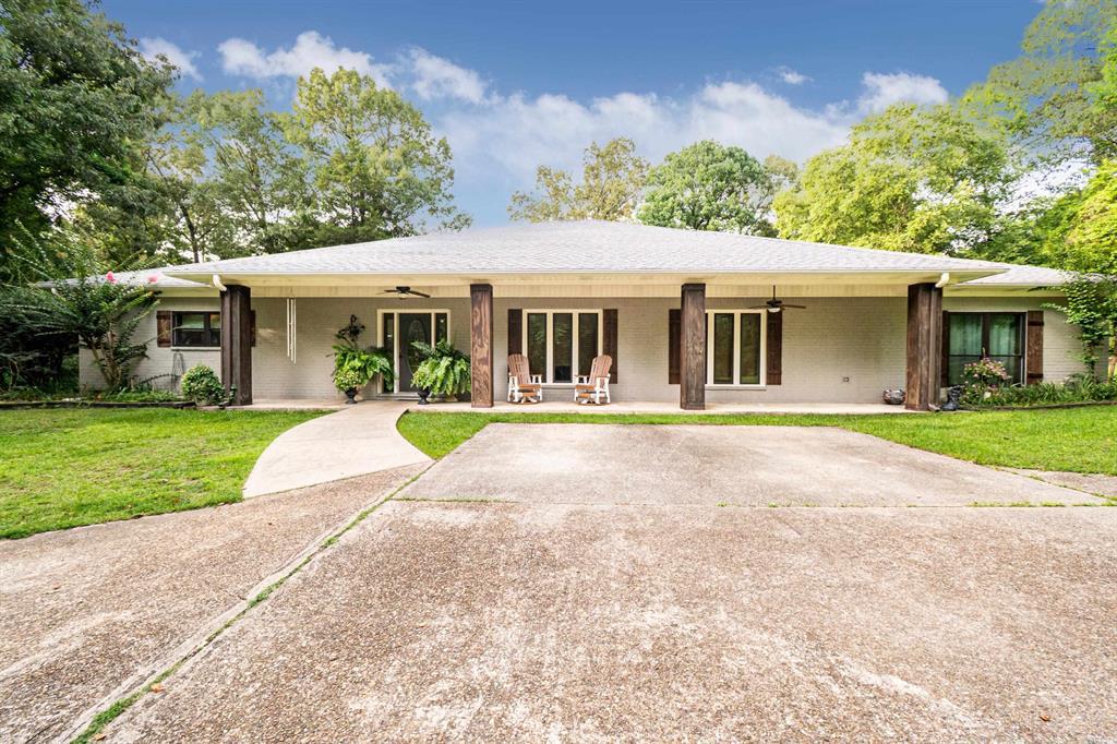 El Dorado, Arkansas, 71730, United States, 3 Bedrooms Bedrooms, ,4 BathroomsBathrooms,Residential,For Sale,1979599