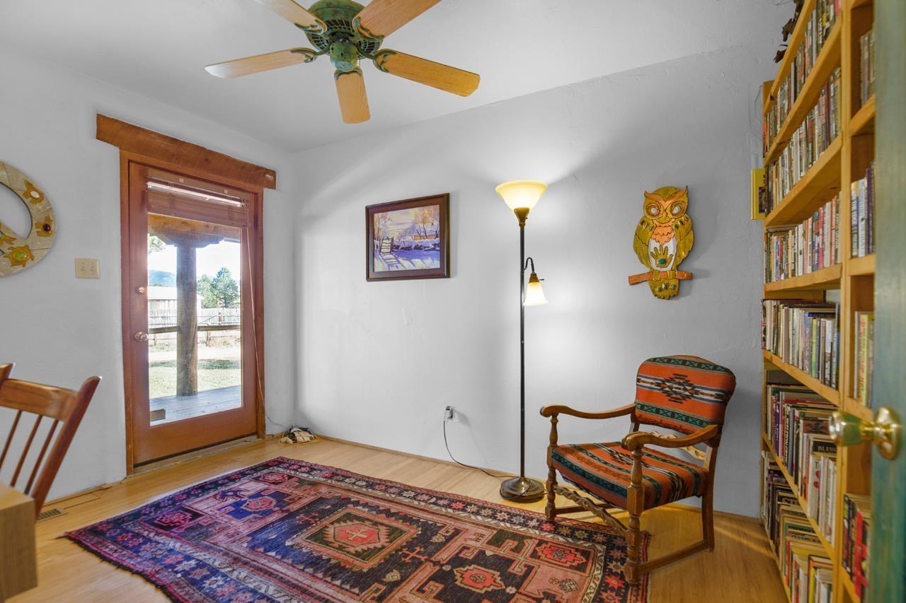Taos, New Mexico, 87571, United States, 5 Bedrooms Bedrooms, ,5 BathroomsBathrooms,Residential,For Sale,1850359