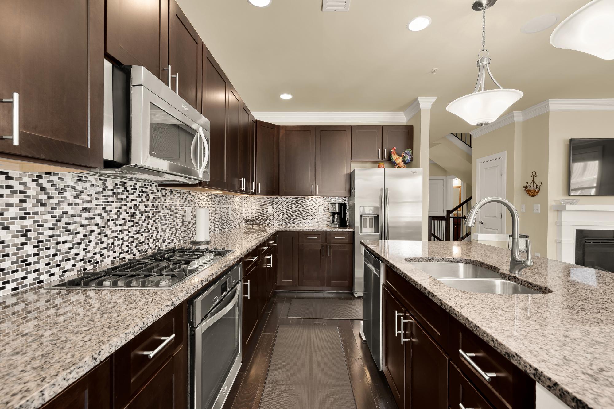  701 Annie Rose, Alexandria, VA, 22301 - 物件實景
