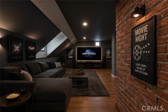 Los Angeles, California, 90043, United States, 3 Bedrooms Bedrooms, ,3 BathroomsBathrooms,Residential,For Sale,2049255