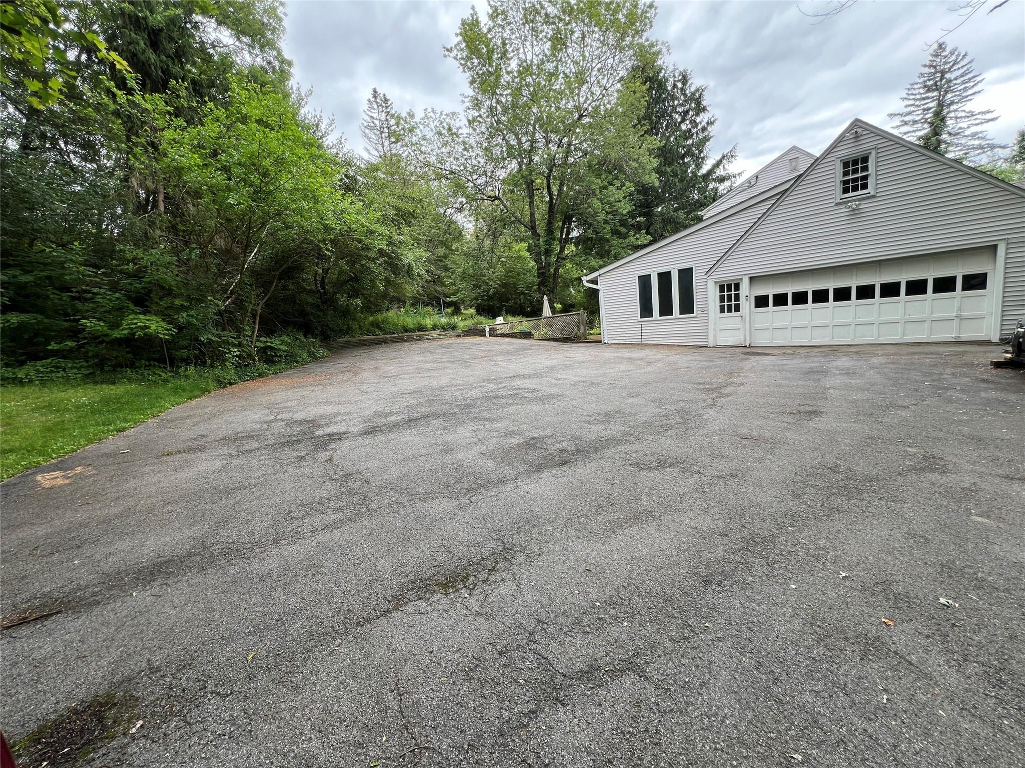 1282 Route 82, Hopewell Junction, New York, 12533, United States, 4 Bedrooms Bedrooms, ,2 BathroomsBathrooms,Residential,For Sale,1282 Route 82,1680608