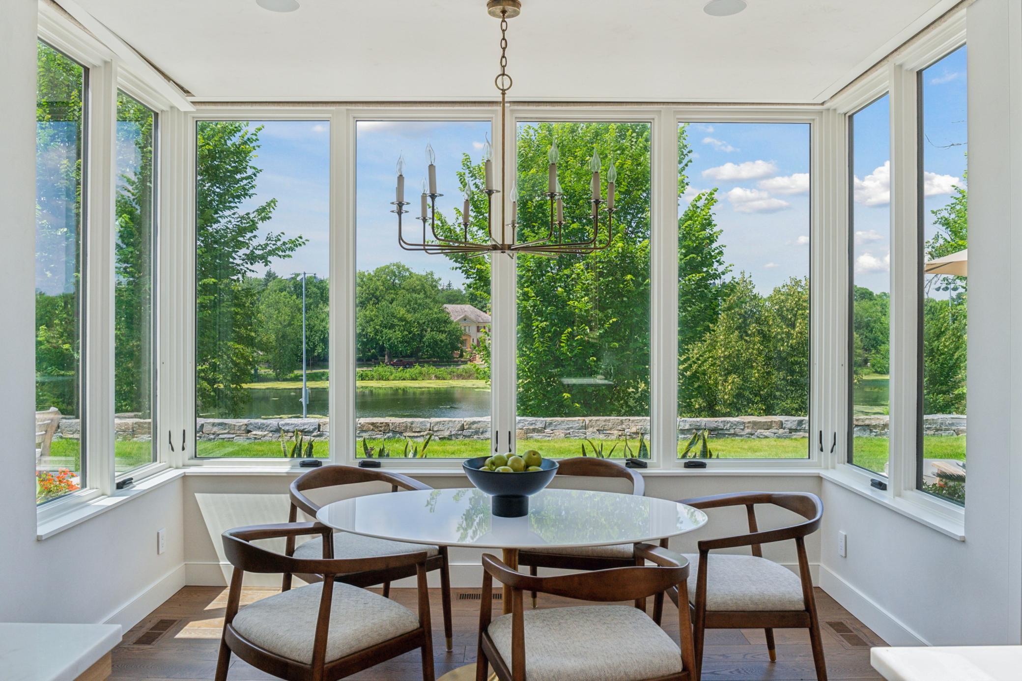 Minneapolis, Minnesota, 55405, United States, 5 Bedrooms Bedrooms, ,1 BathroomBathrooms,Residential,For Sale,1897759