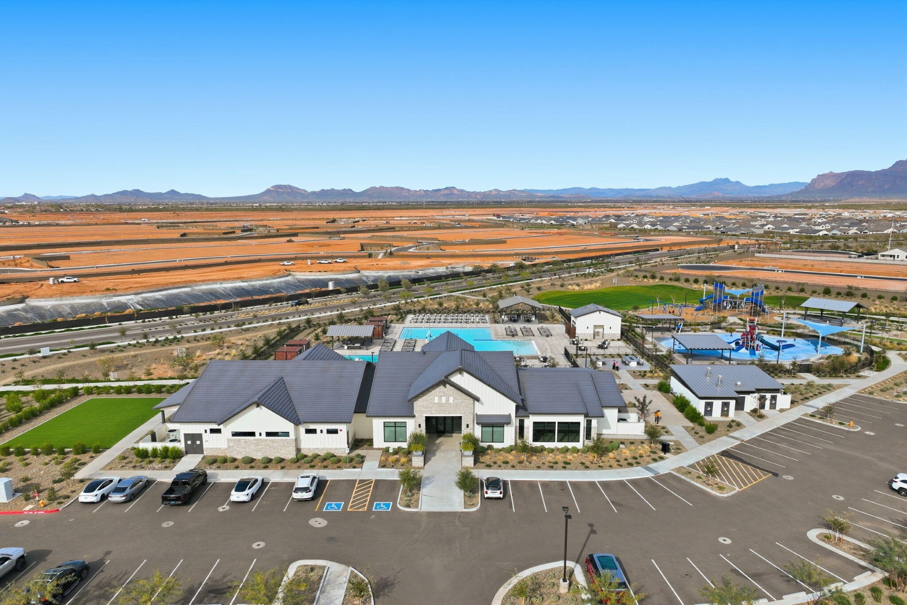  10281 S Corona Drive¦Apache Junction, AZ - 物件實景