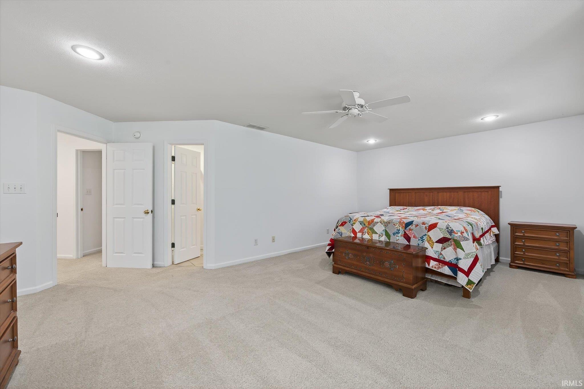 Bloomington, Indiana, 47401, United States, 5 Bedrooms Bedrooms, ,4 BathroomsBathrooms,Residential,For Sale,1921728