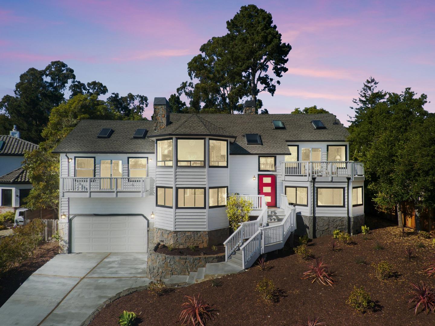 Aptos, California, 95003, United States, 5 Bedrooms Bedrooms, ,3 BathroomsBathrooms,Residential,For Sale,1895468